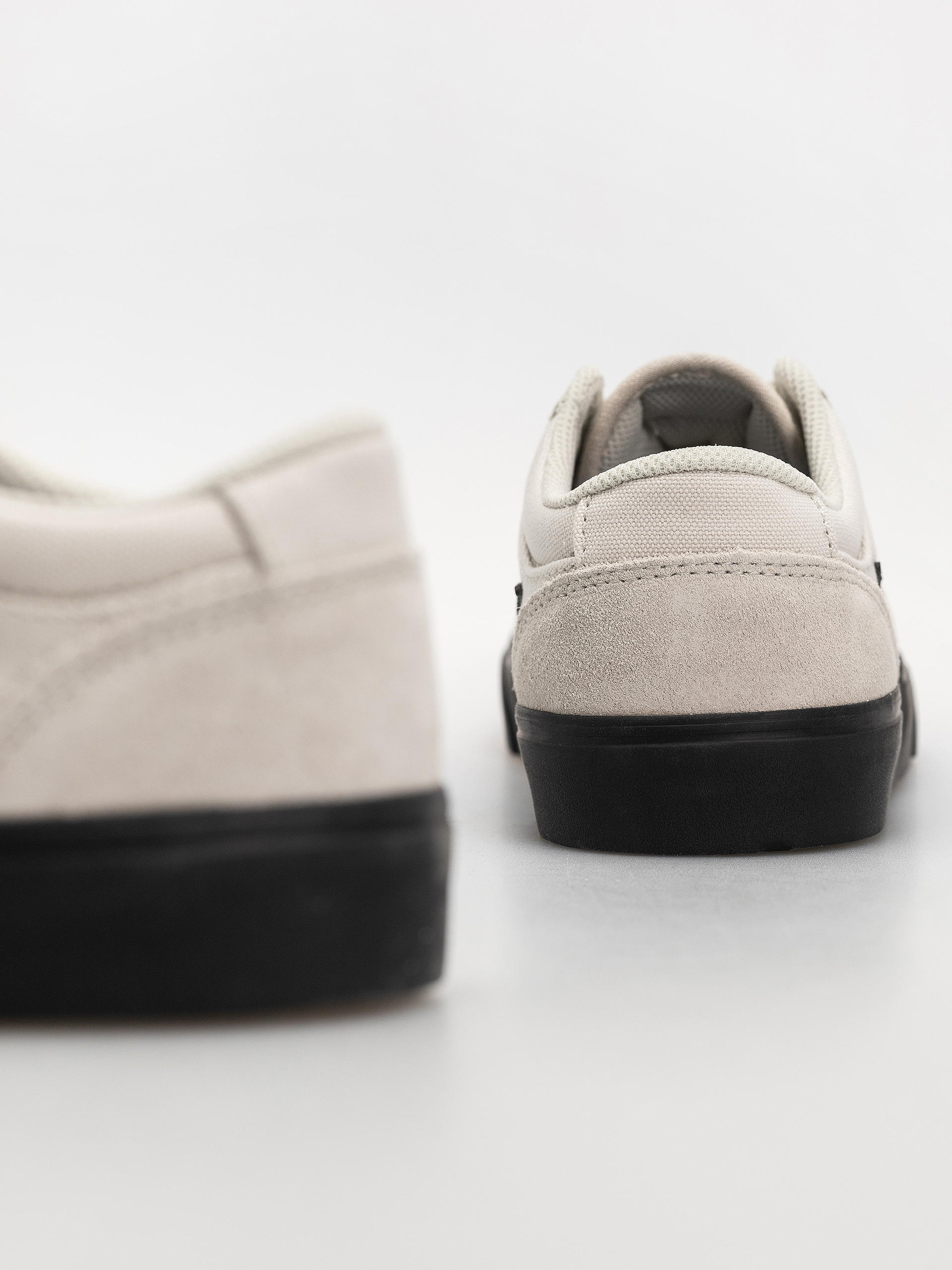 Buty Nike SB Chron 2 (light bone/black/light bone/black)