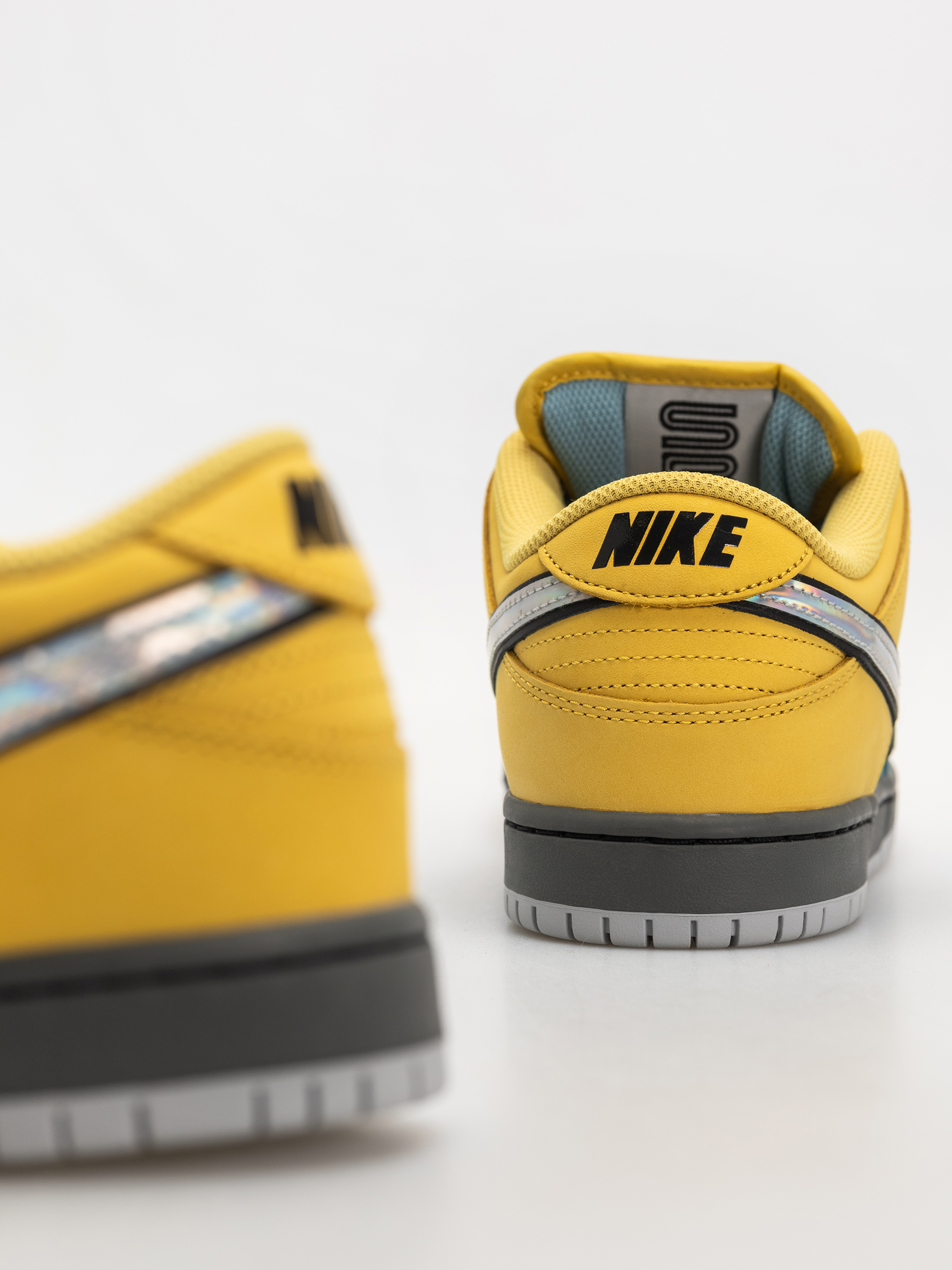 Buty Nike SB Dunk Low Pro (lightening/wolf grey/denim turq)