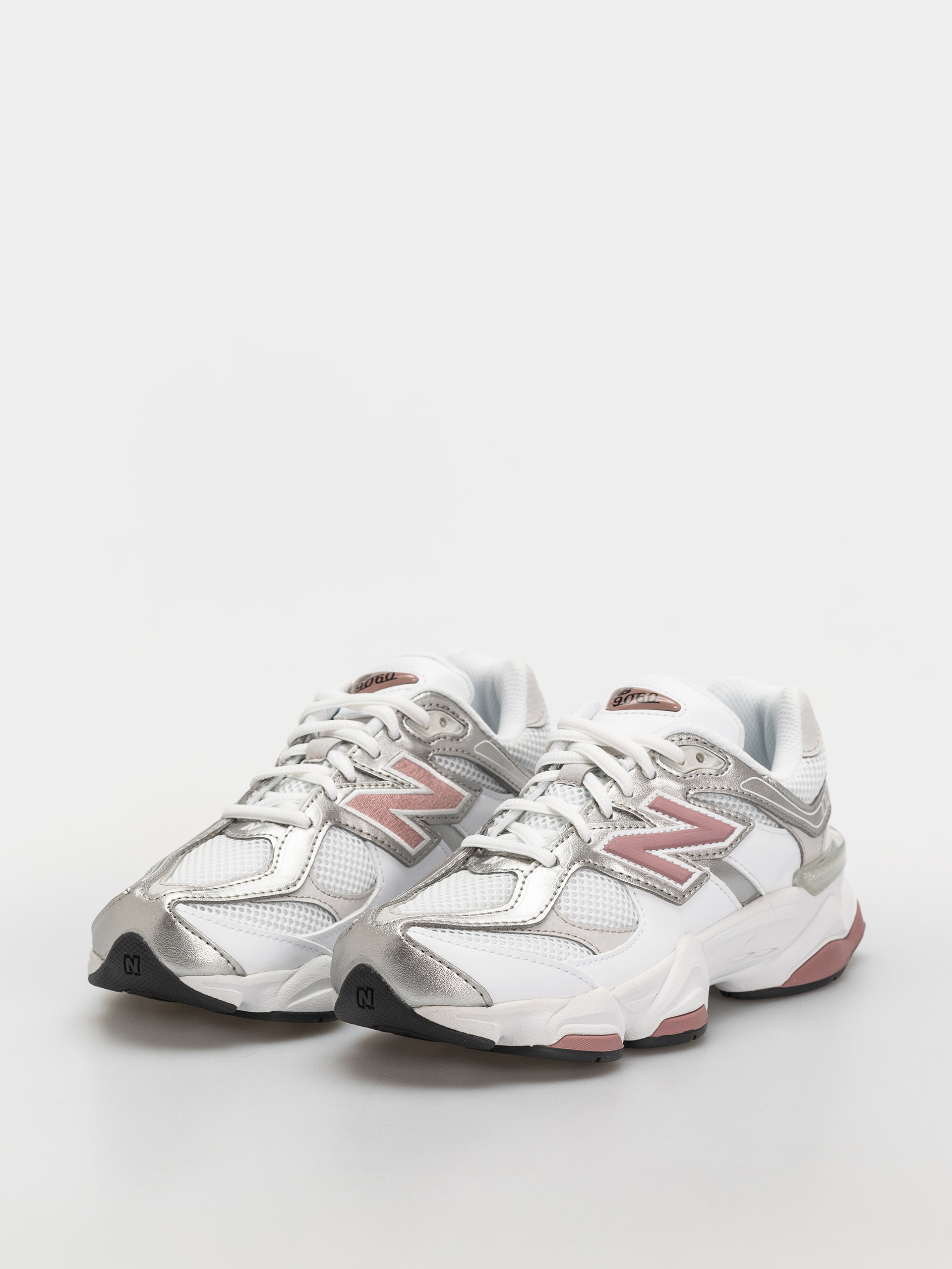 Buty New Balance 9060 JR (103 white/rosewood)