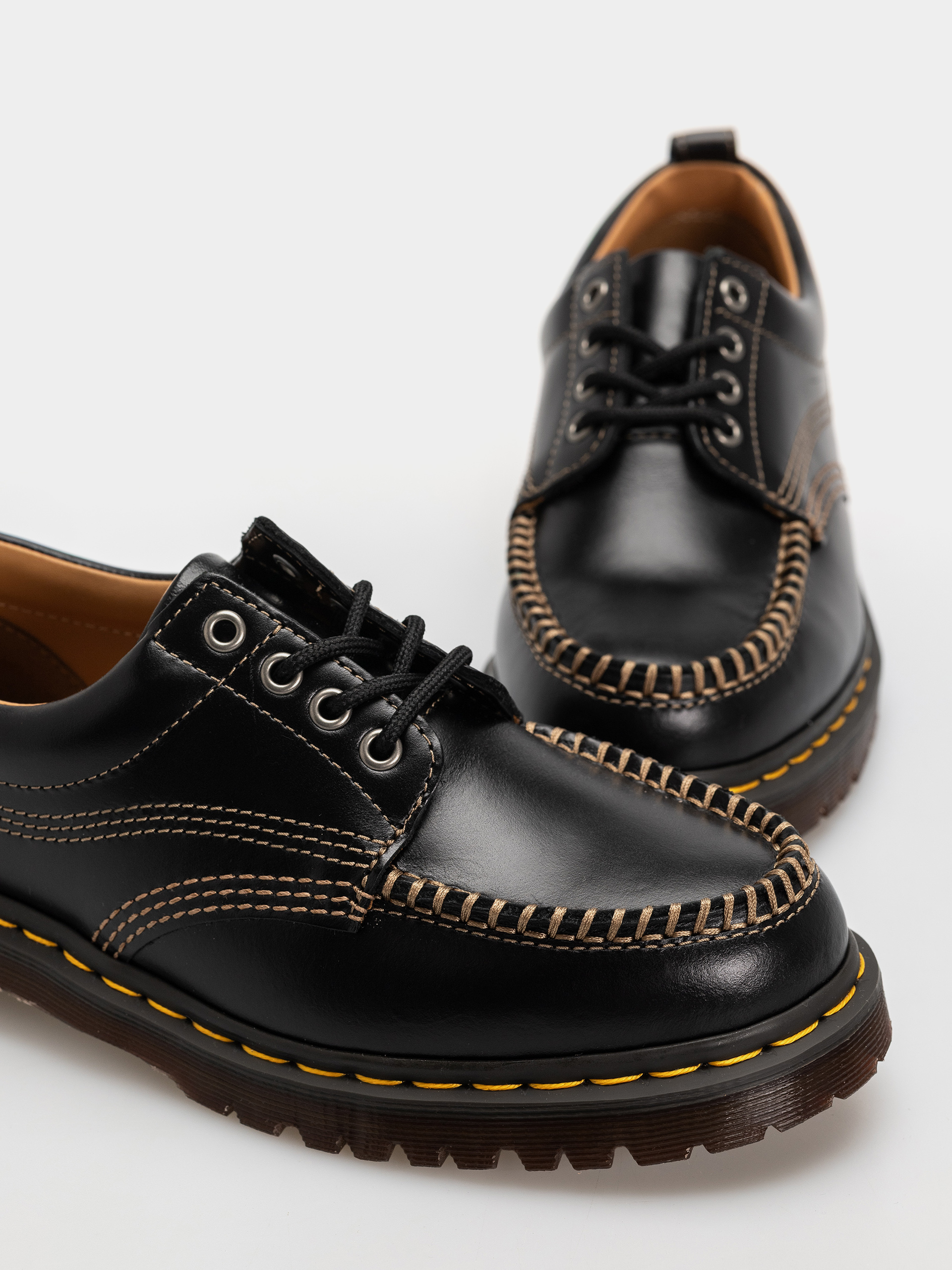 Buty Dr. Martens Lowell (black analine)