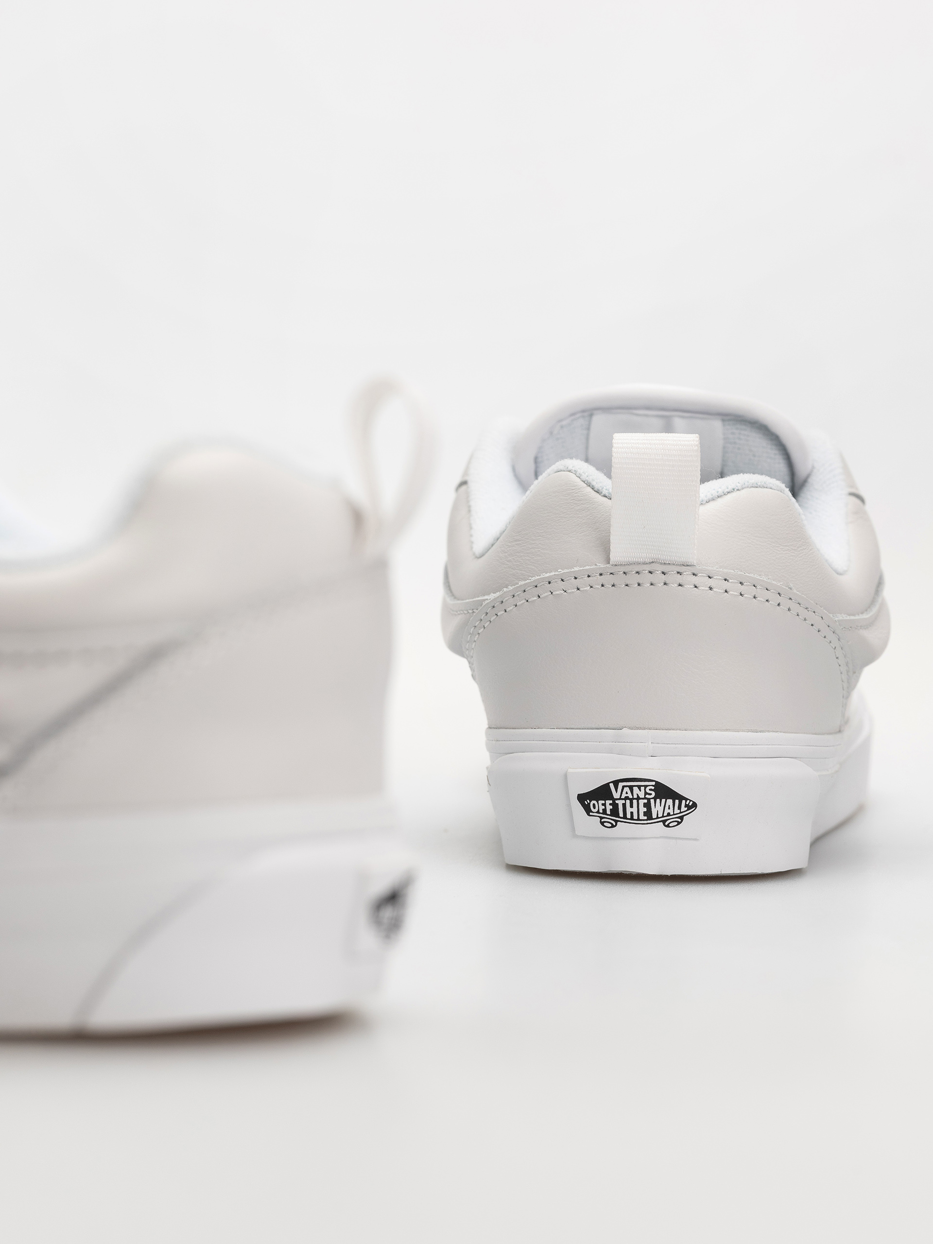 Buty Vans Knu Skool (true white/true)