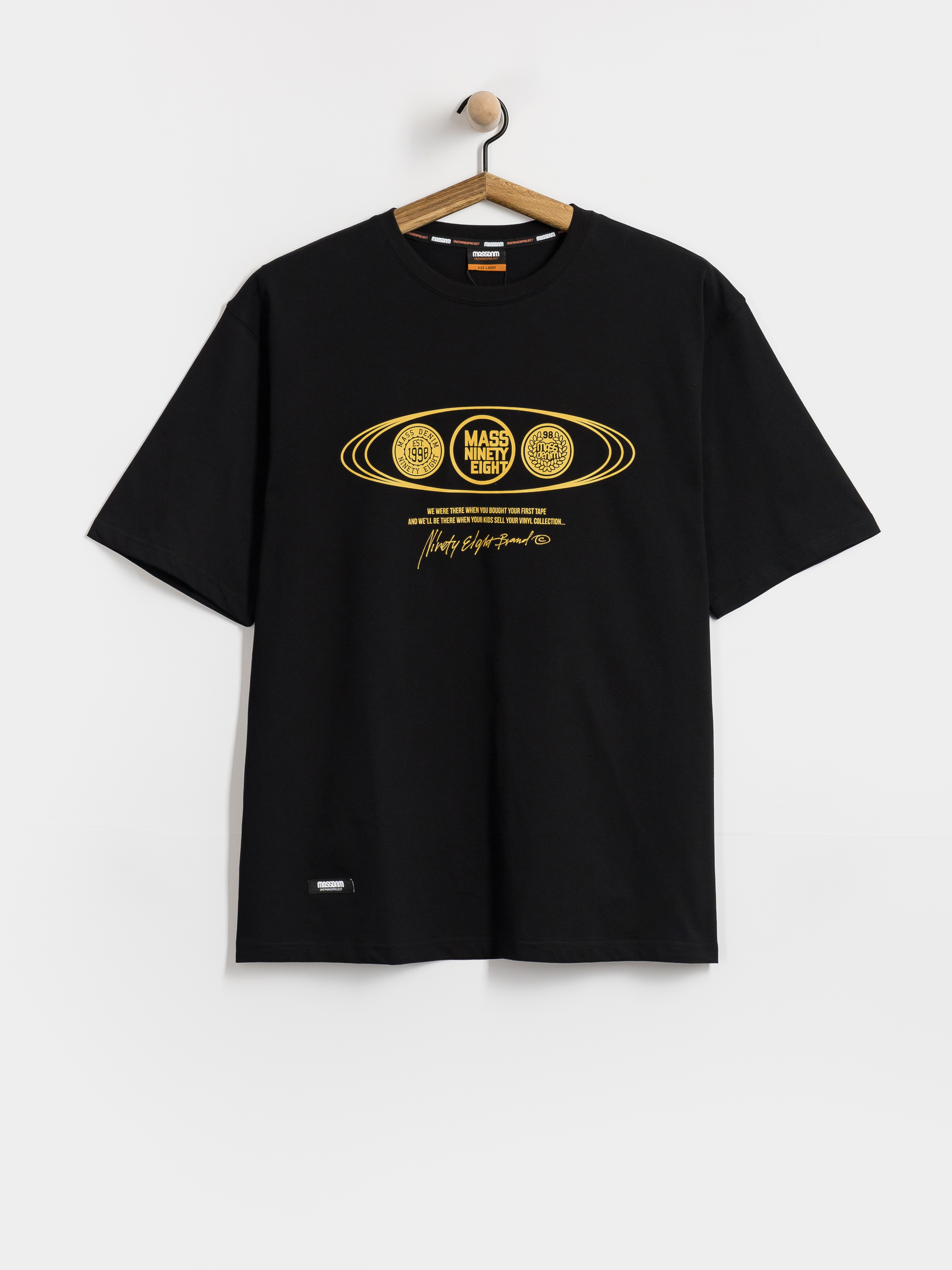T-shirt MassDnm Global (black)