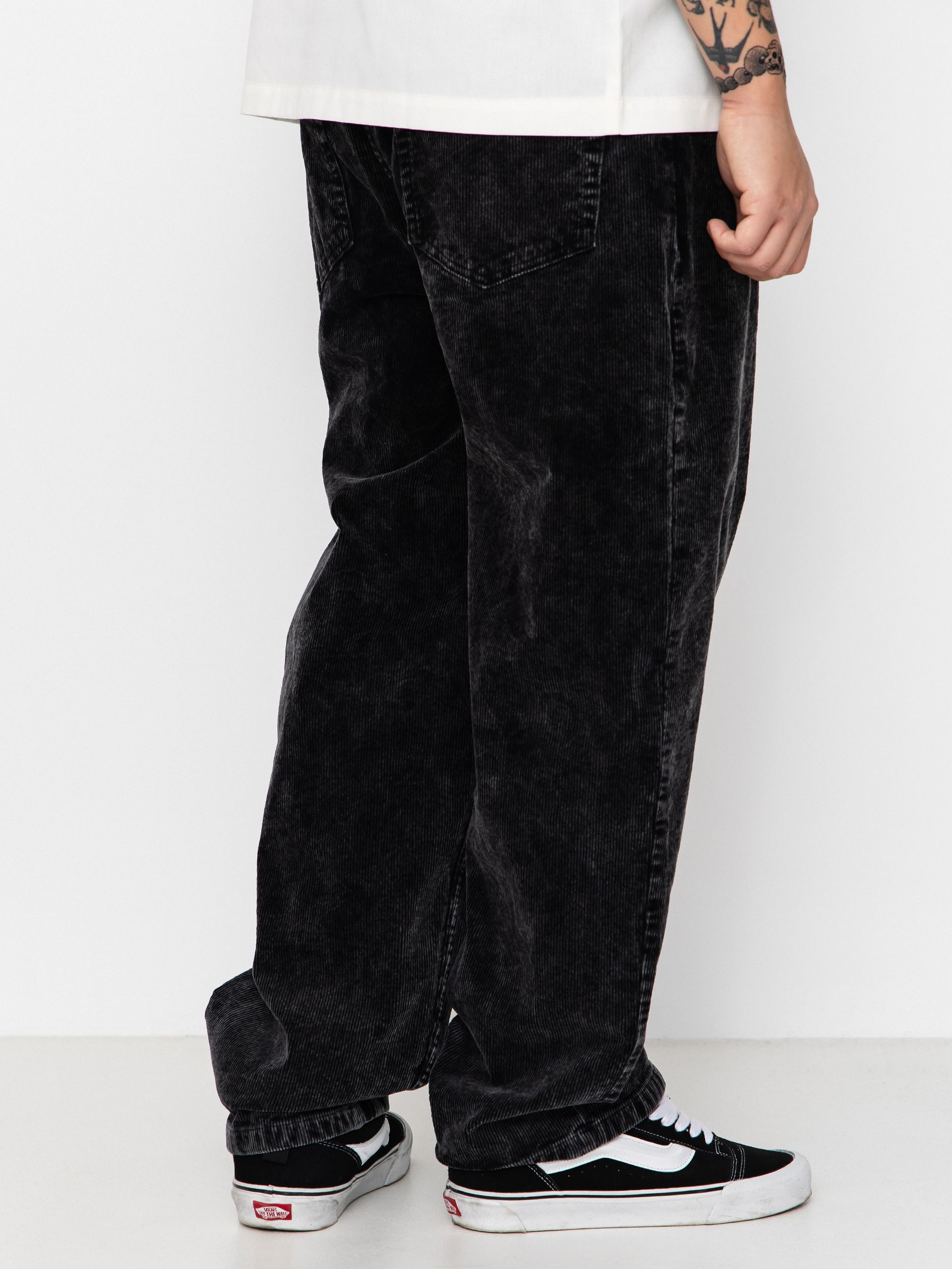 Spodnie Wasted Paris Faded Corduroy Casper (faded black)