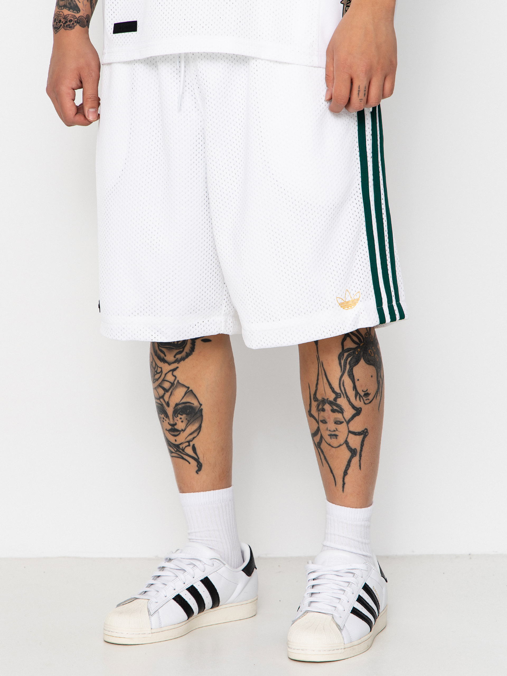 Szorty adidas Tyshawn B (white/magold/cgreen)