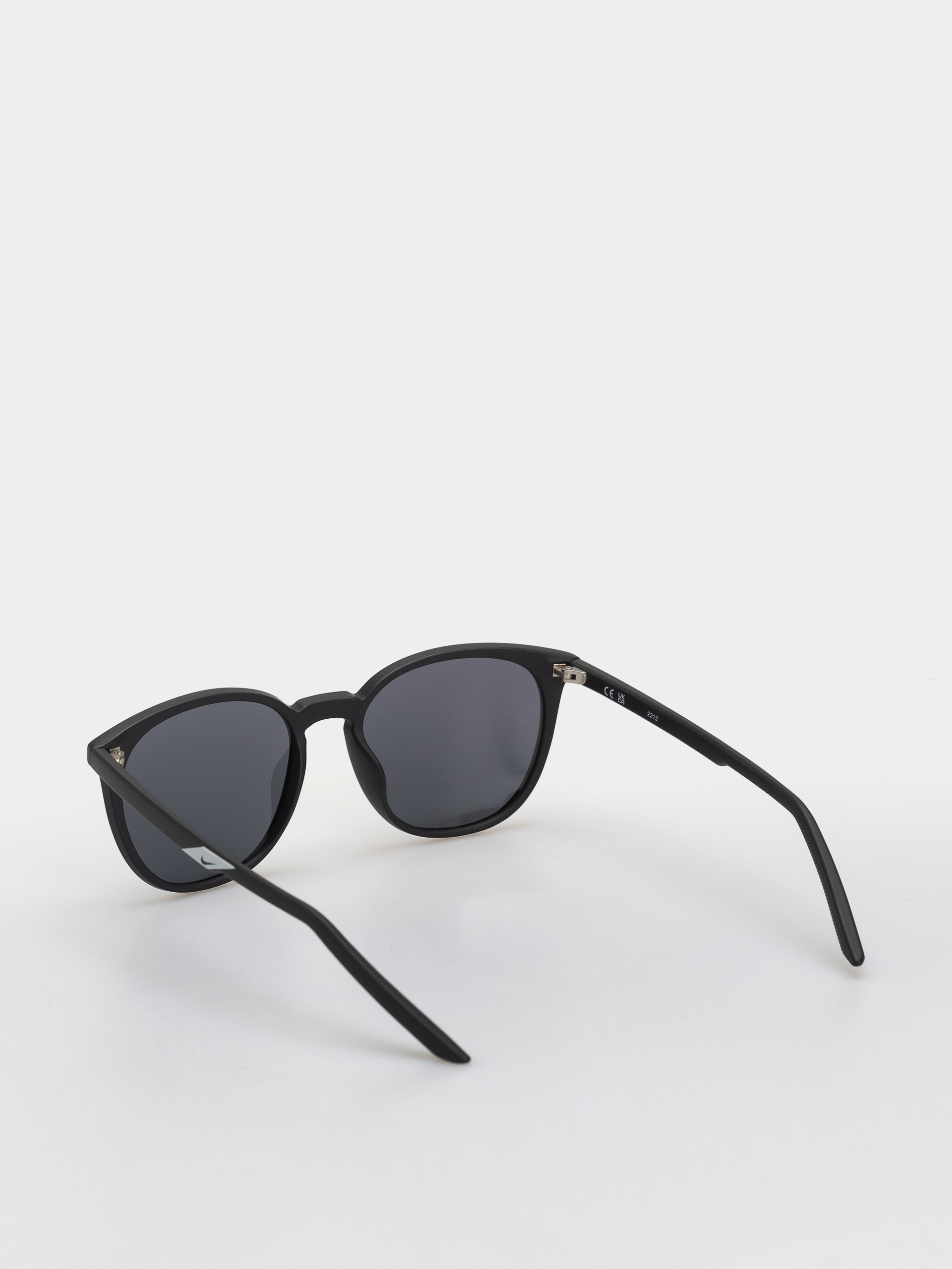 Okulary przeciwsłoneczne Nike SB Journey (matte black/dark grey)