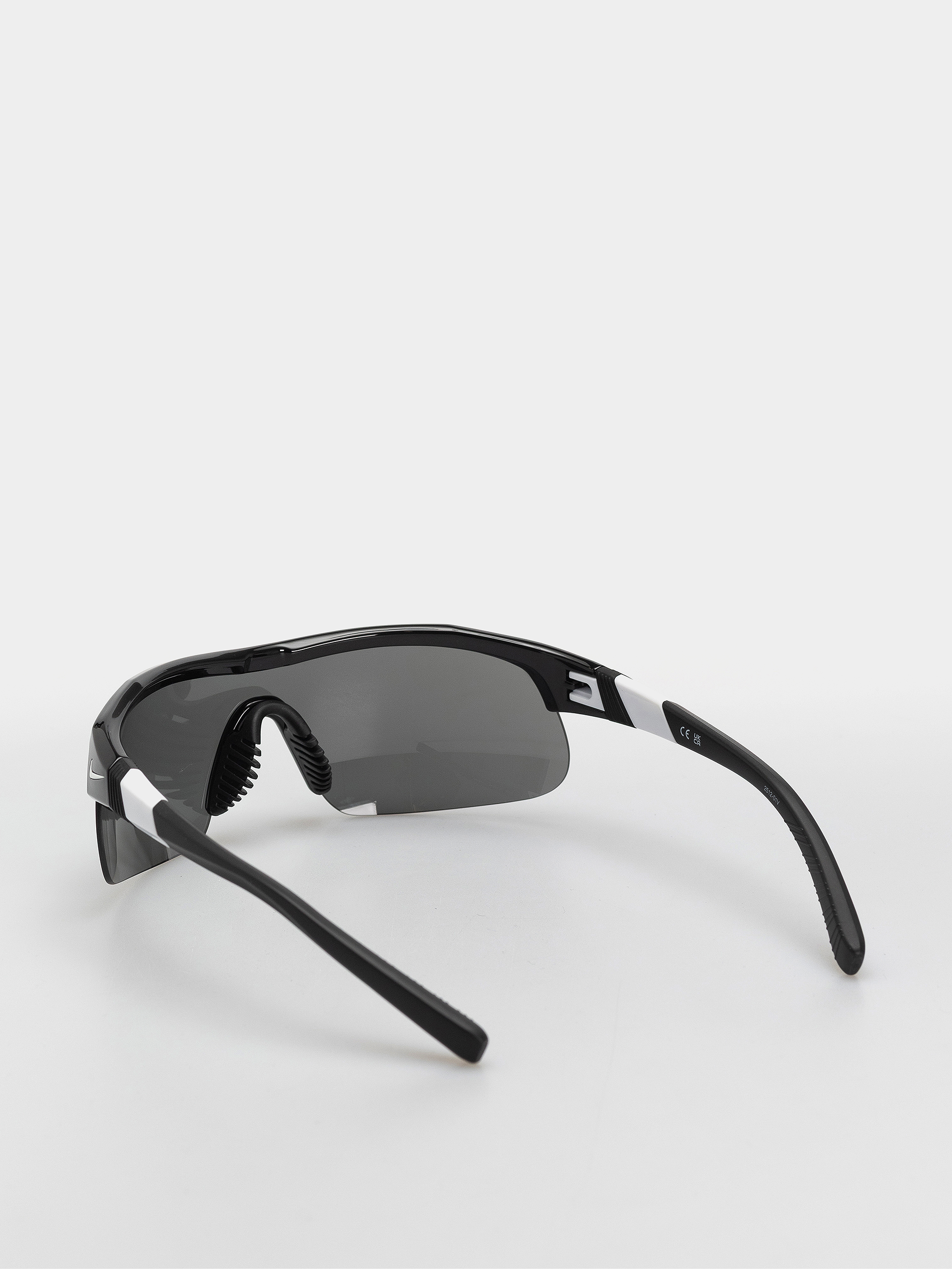 Okulary przeciwsłoneczne Nike SB Show X1 (black/silver flash)