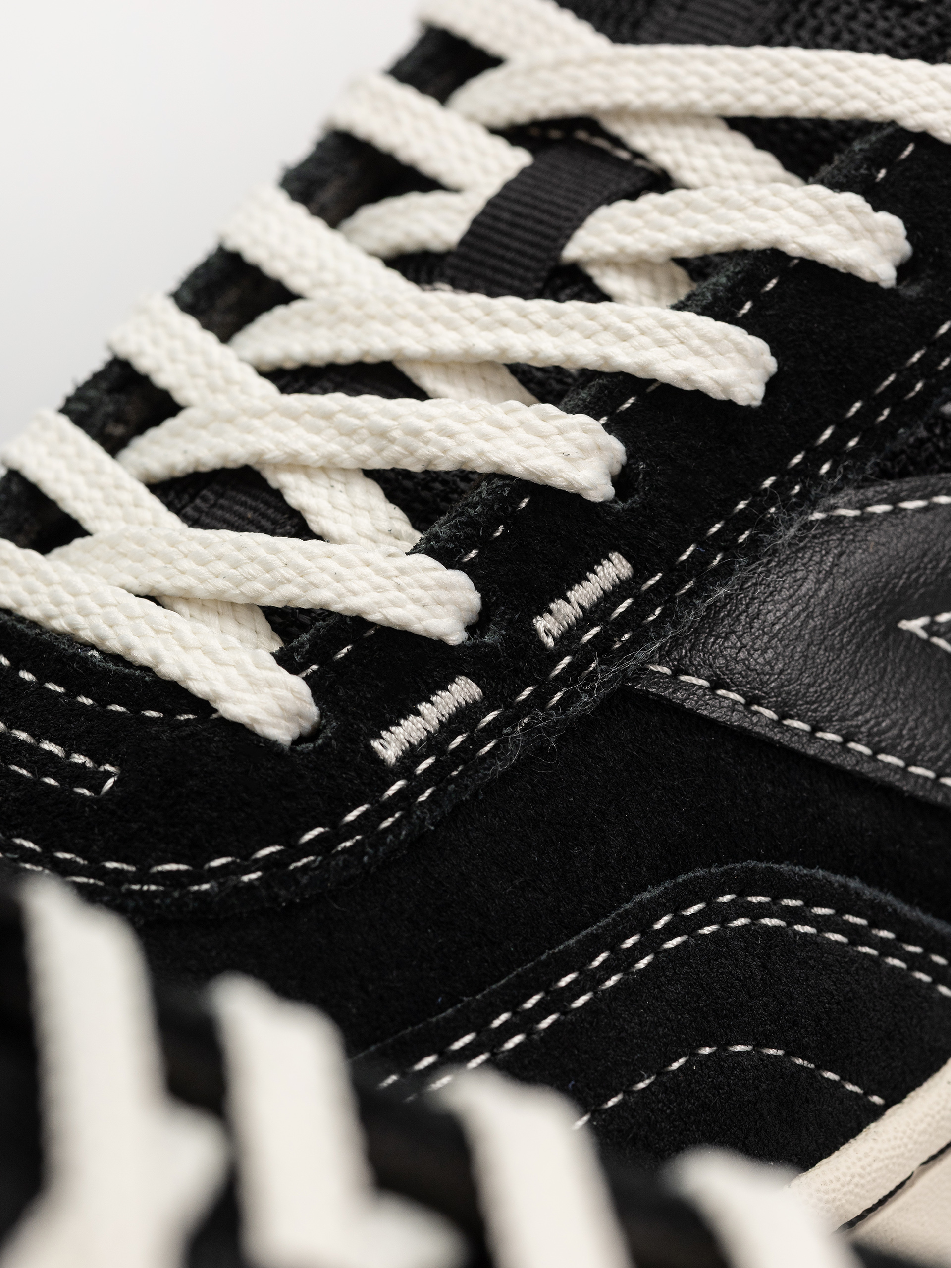 Buty New Balance 440 (black/sea salt)