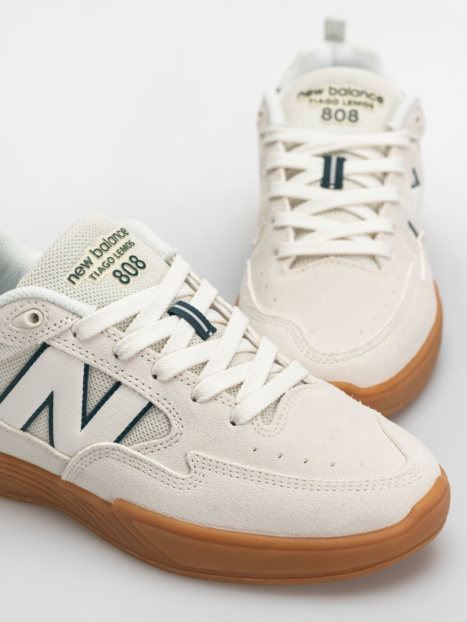 Buty New Balance 808 (sea salt/medusa green)