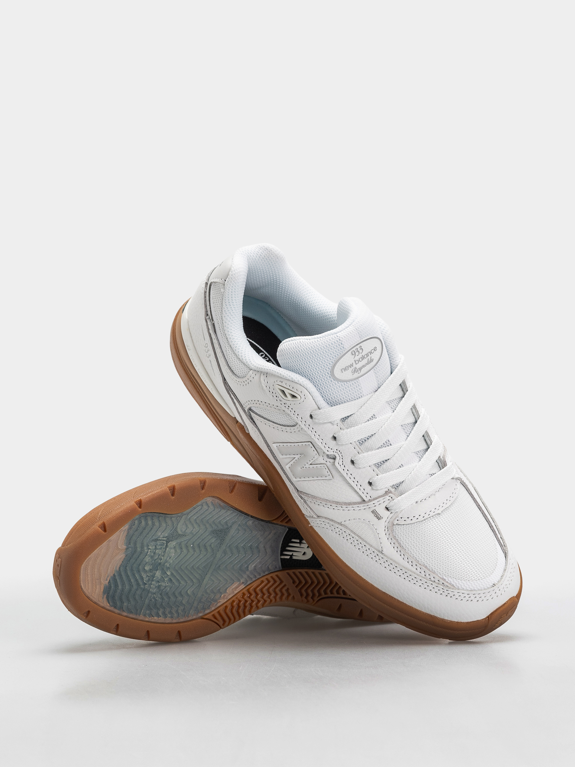 Buty New Balance 933 (103 white/black)