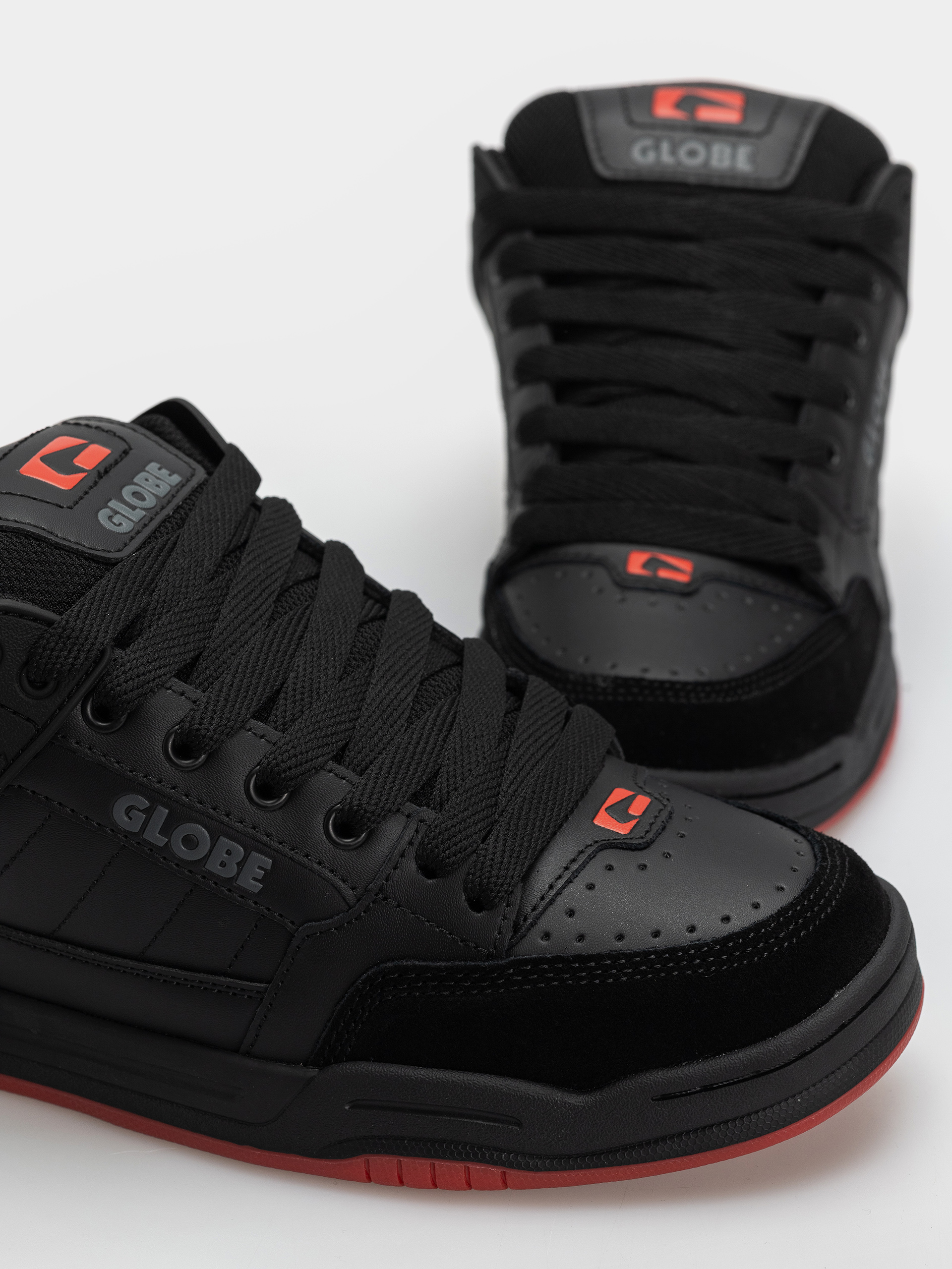 Buty Globe Tilt (black/red/charcoal)