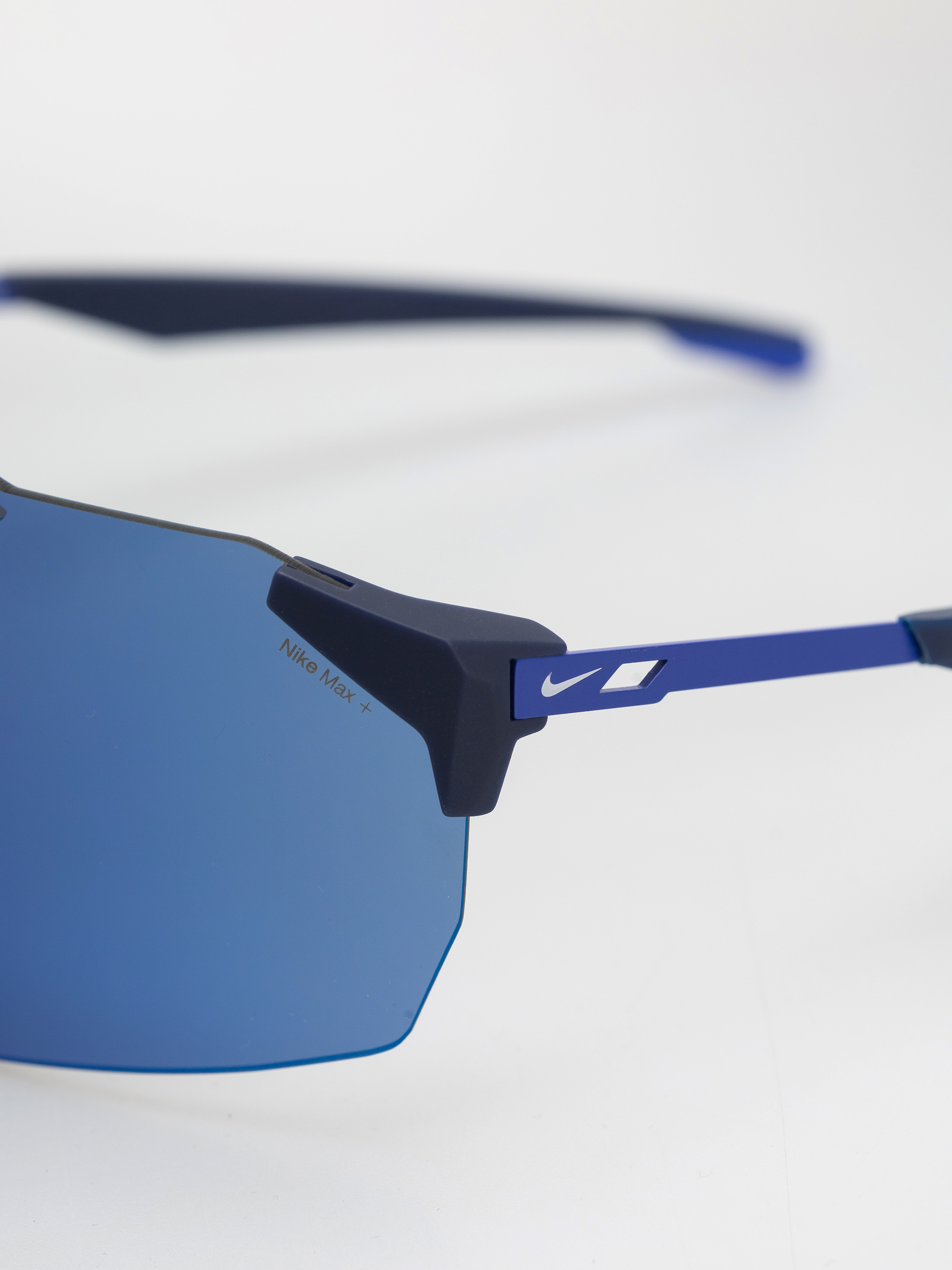 Okulary przeciwsłoneczne Nike Limitless Shield (blue void/blue mirror)
