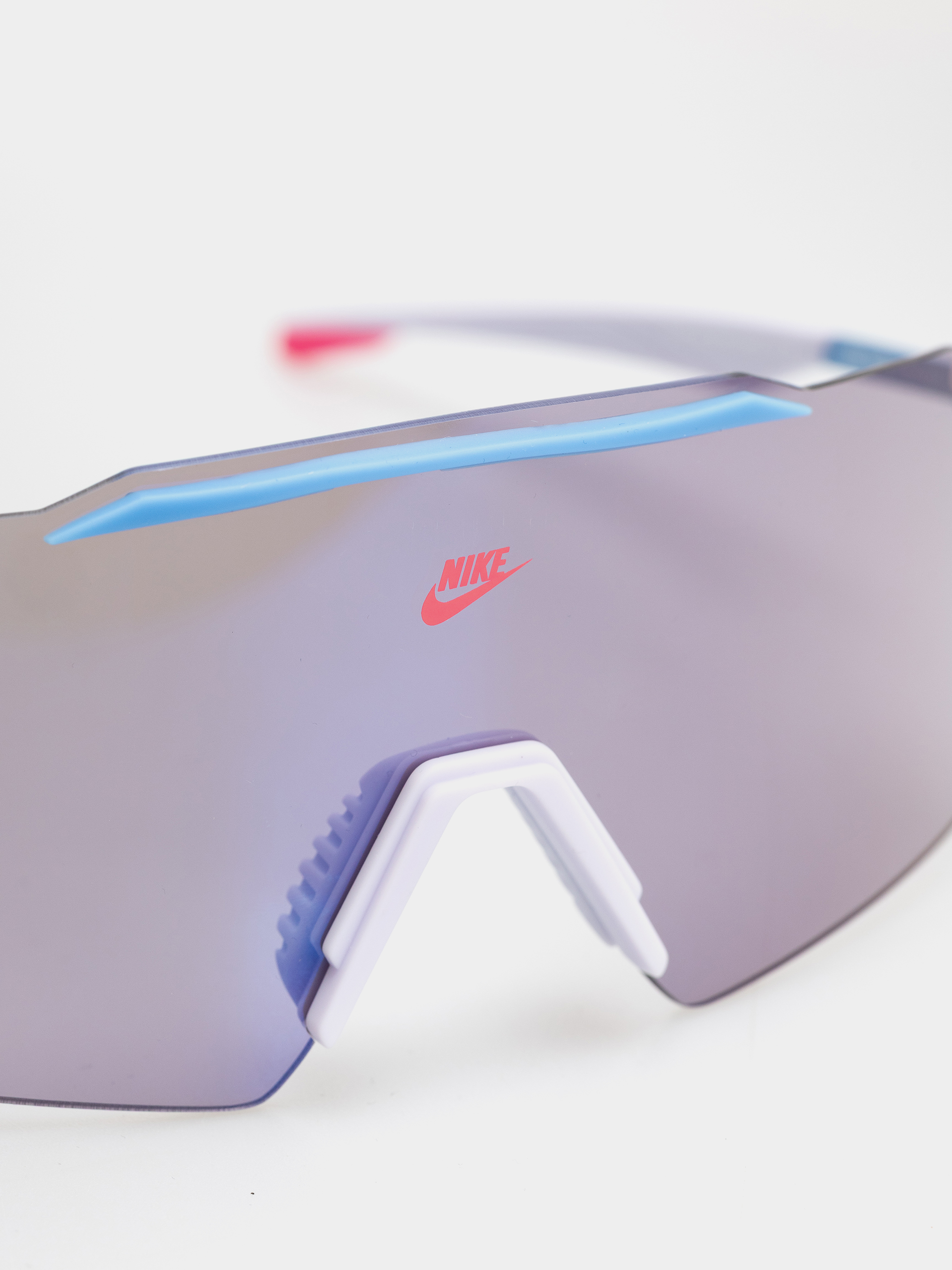 Okulary przeciwsłoneczne Nike Limitless Shield (amethyst tint/blue flash)