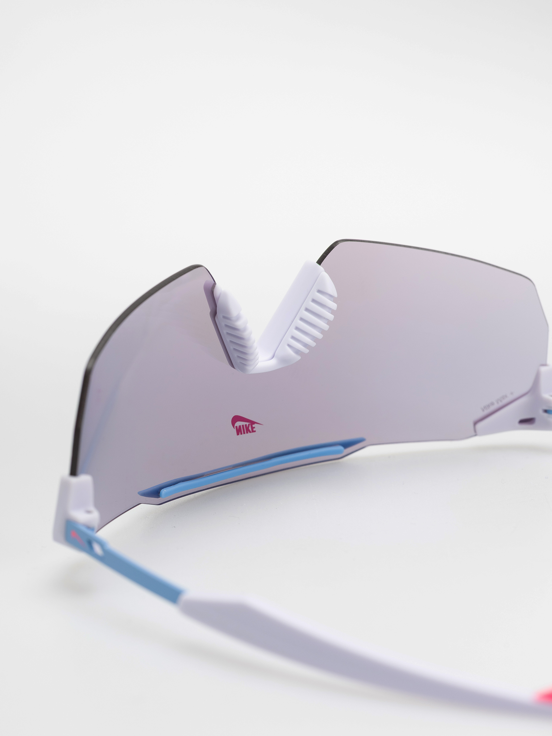 Okulary przeciwsłoneczne Nike Limitless Shield (amethyst tint/blue flash)