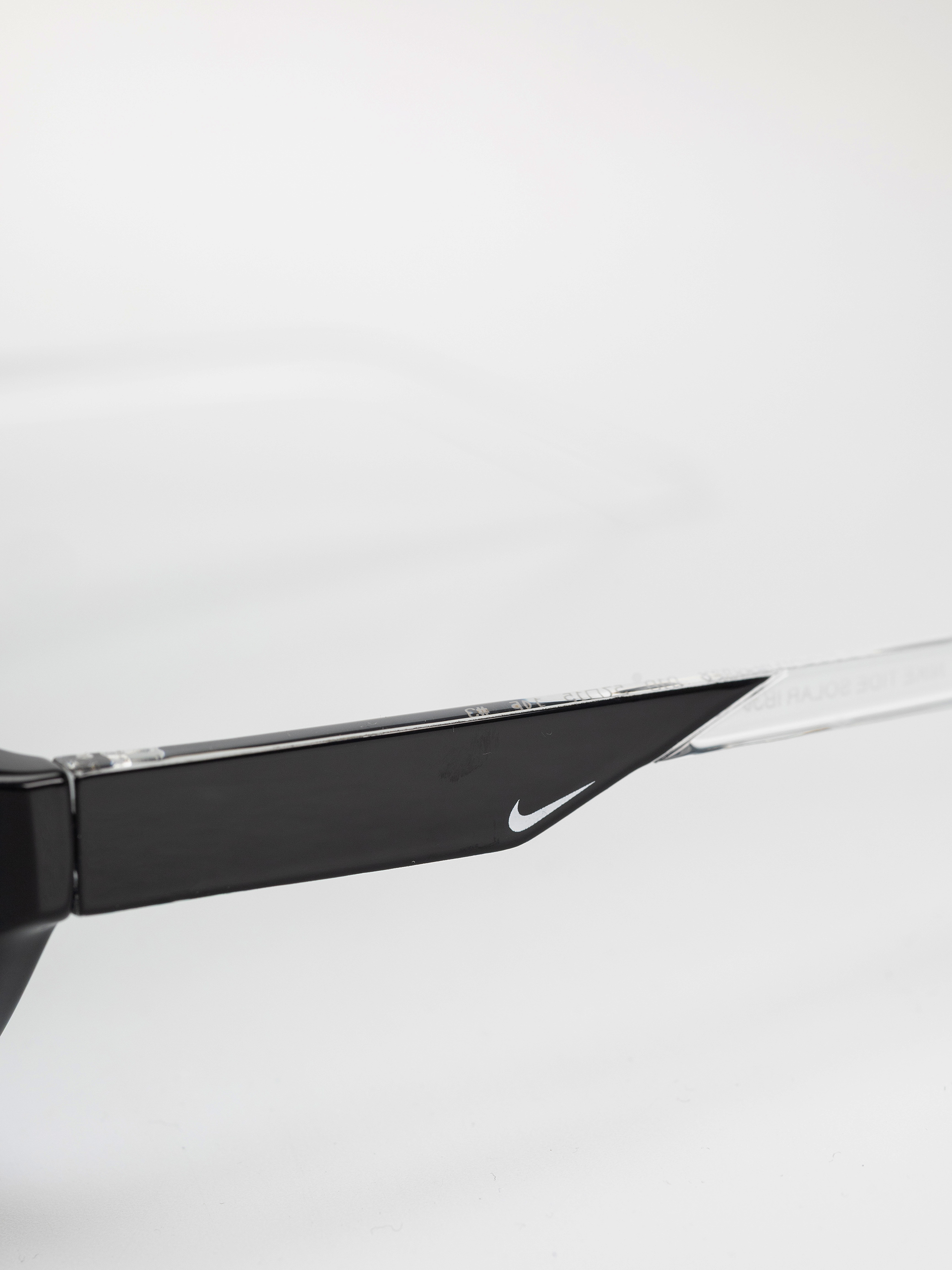 Okulary przeciwsłoneczne Nike Tide Solar (black/grey)