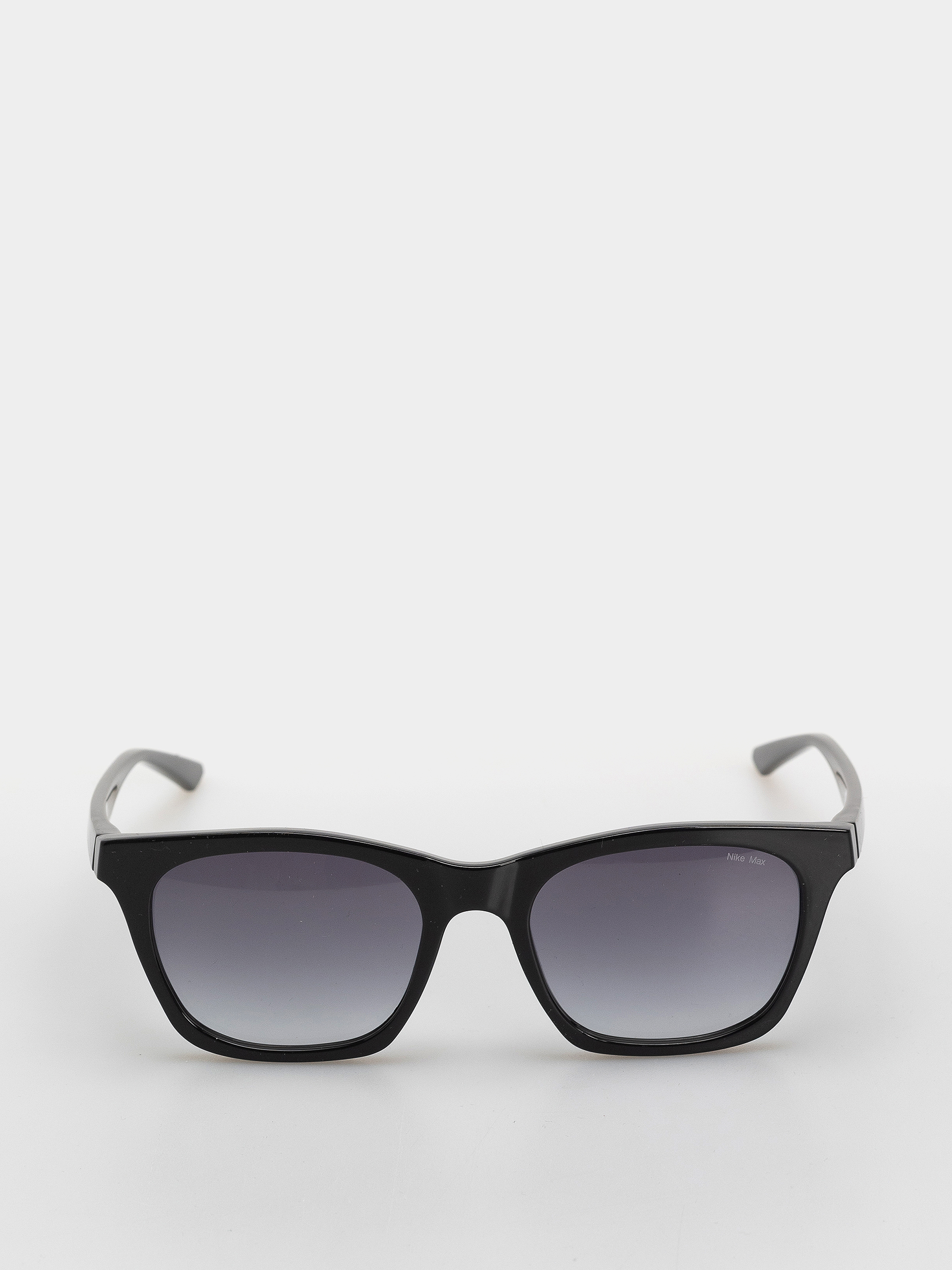 Okulary przeciwsłoneczne Nike Vital Flow (black/smoke gradient)