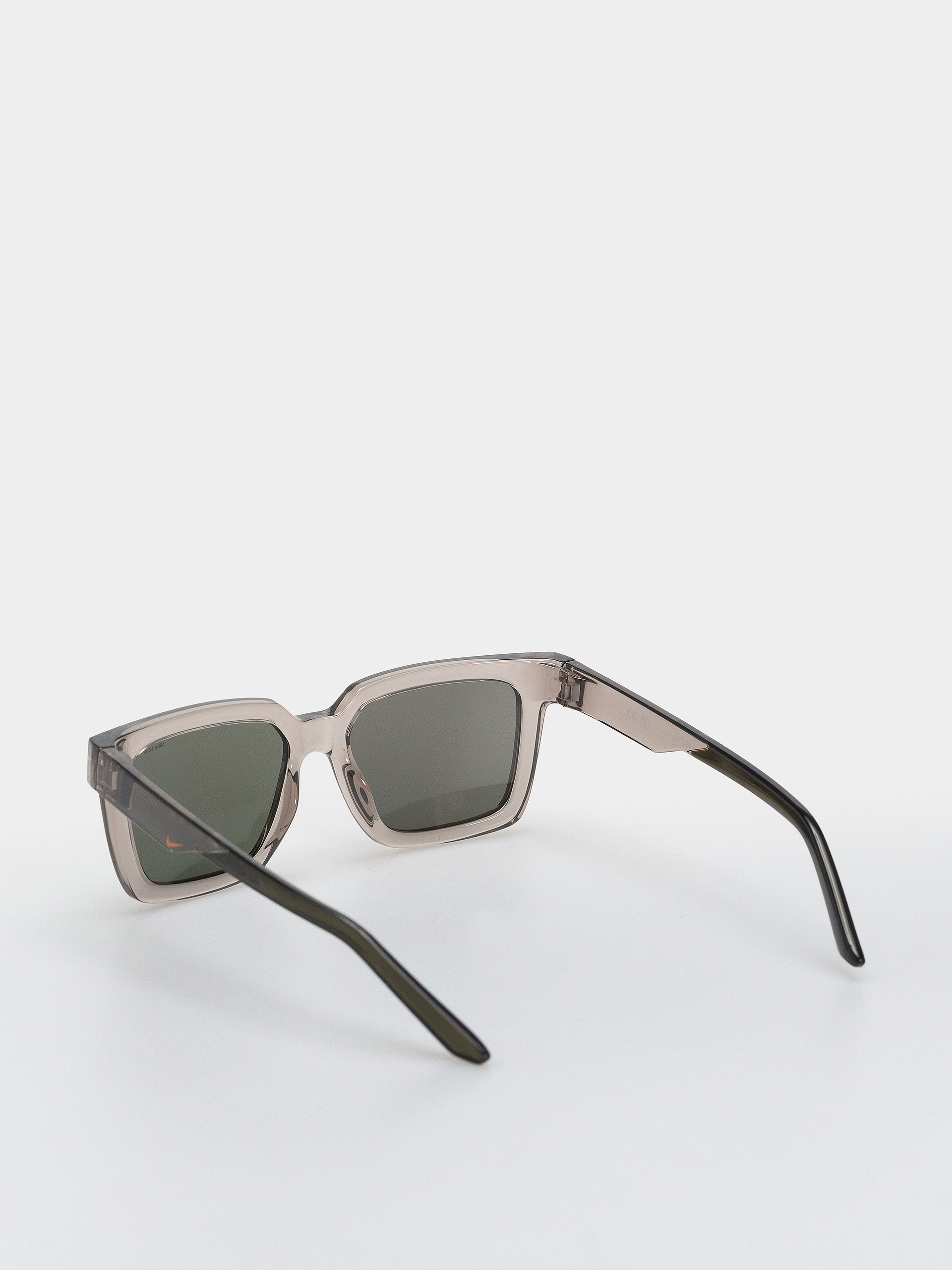 Okulary przeciwsłoneczne Nike Tide Cosmic (college grey/green)