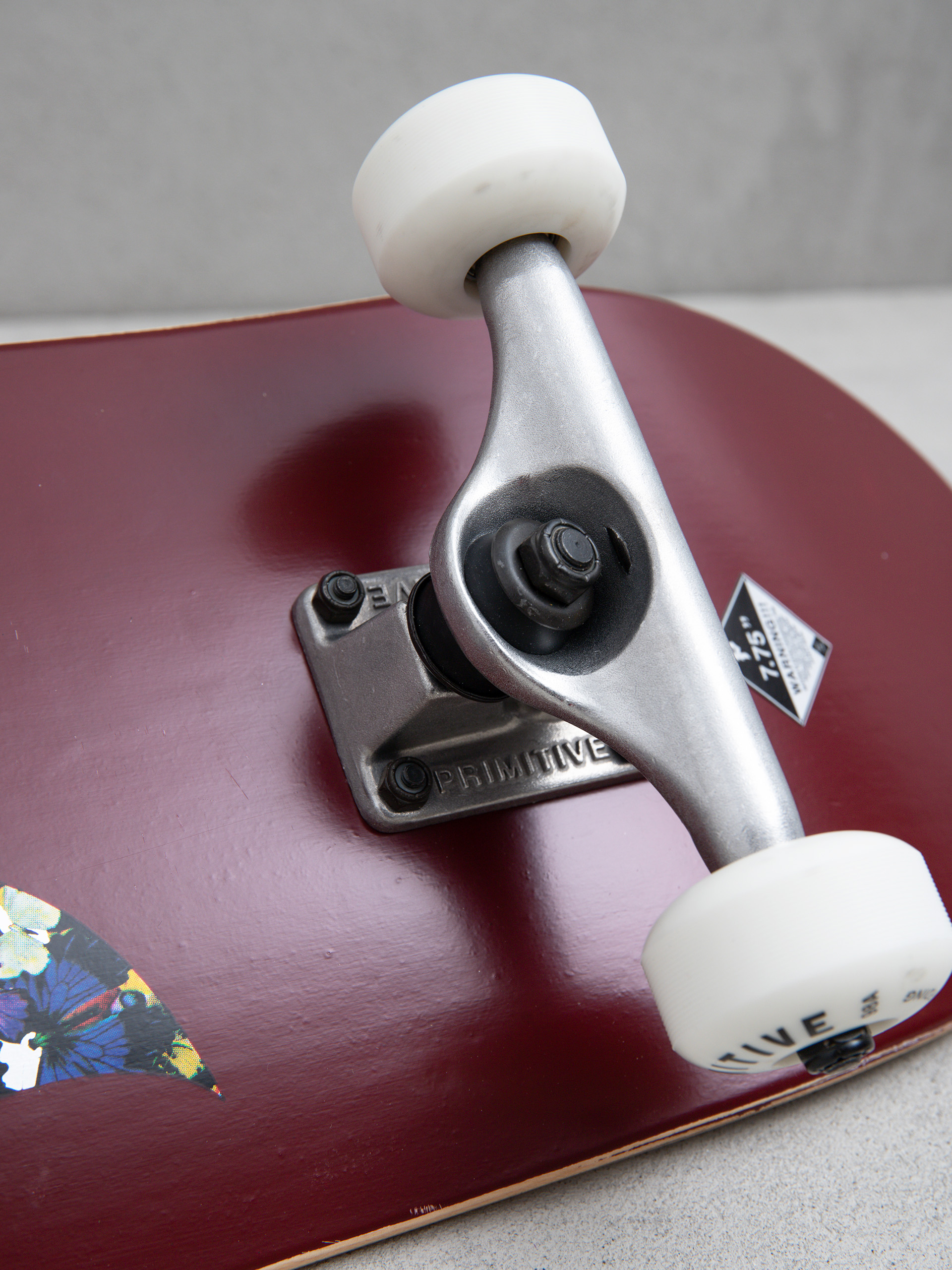 Deskorolka Primitive Dirty P Colony (burgundy)