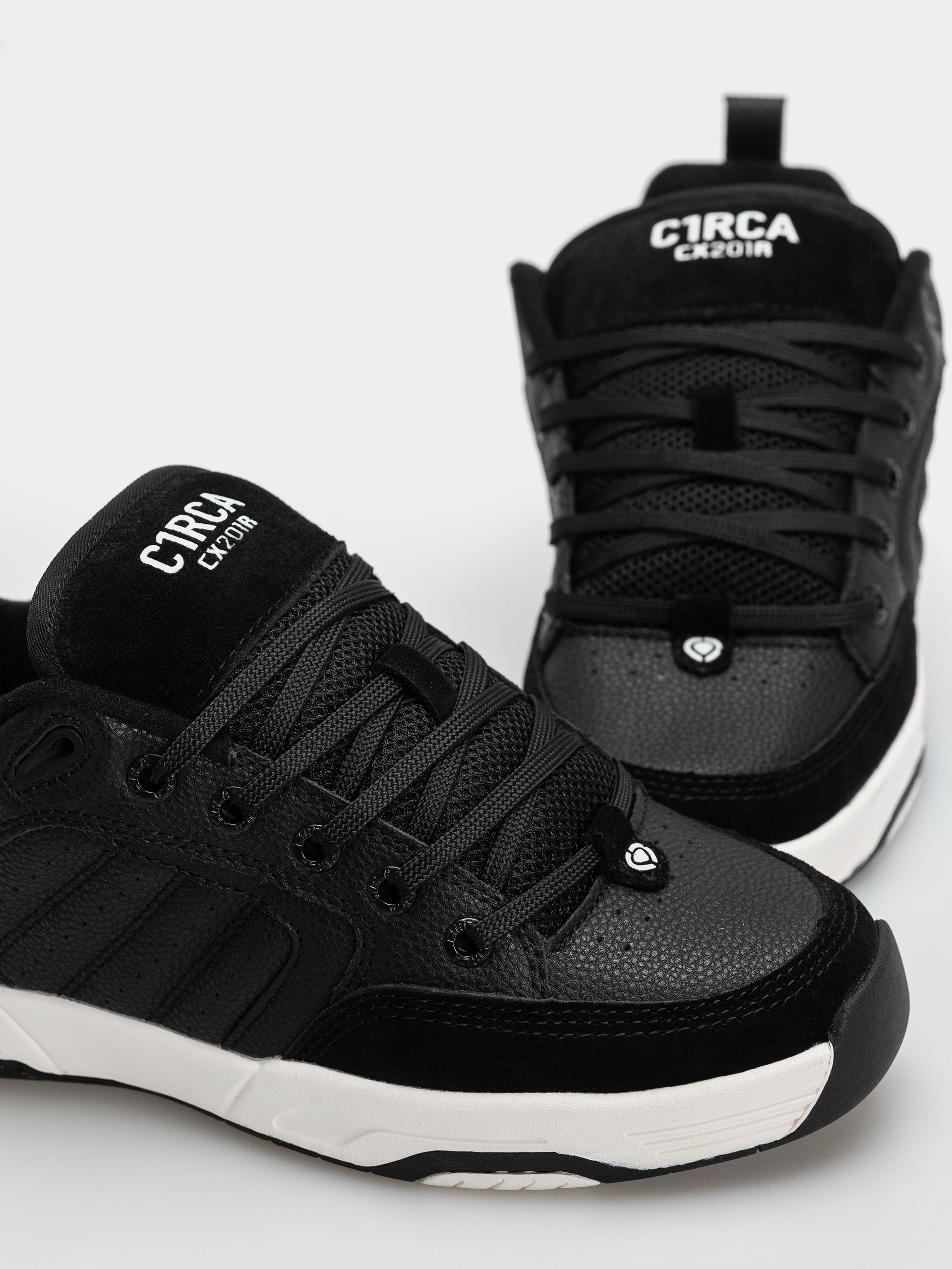 Buty Circa CX201R (black/black/white)