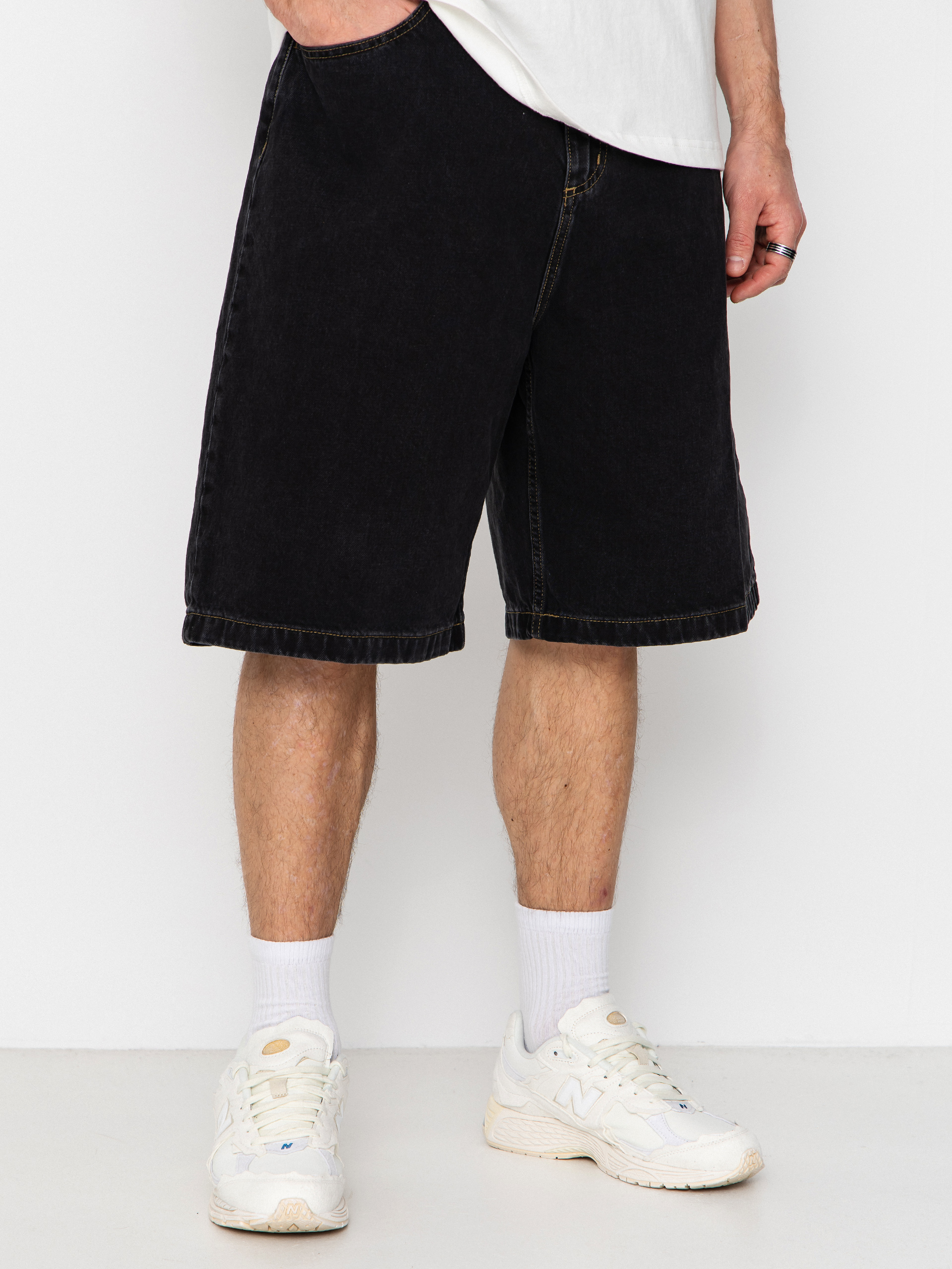 Szorty Carhartt WIP Brandon (black stone washed)