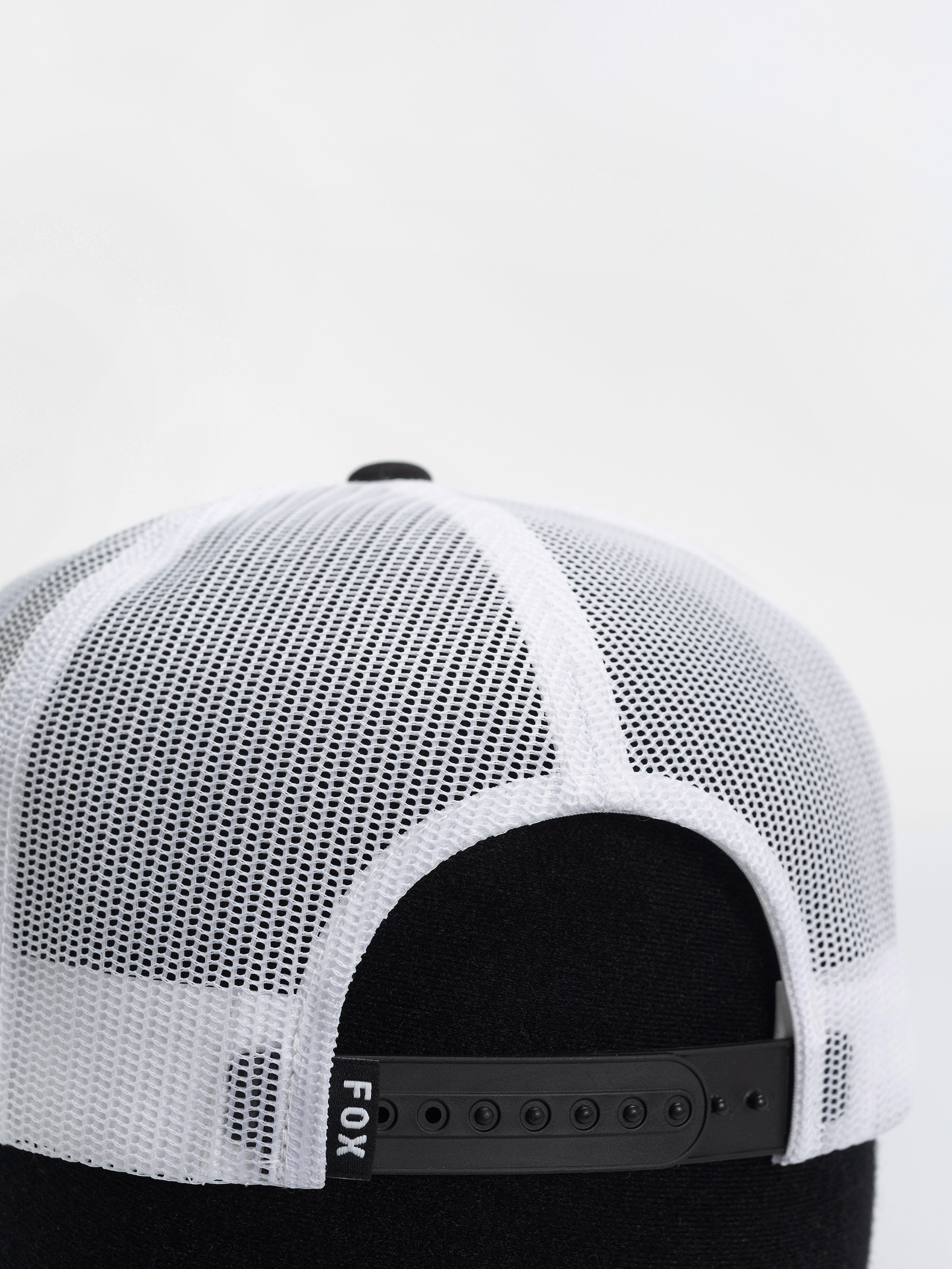 Czapka z daszkiem Fox Trick Mesh Trucker (off white)