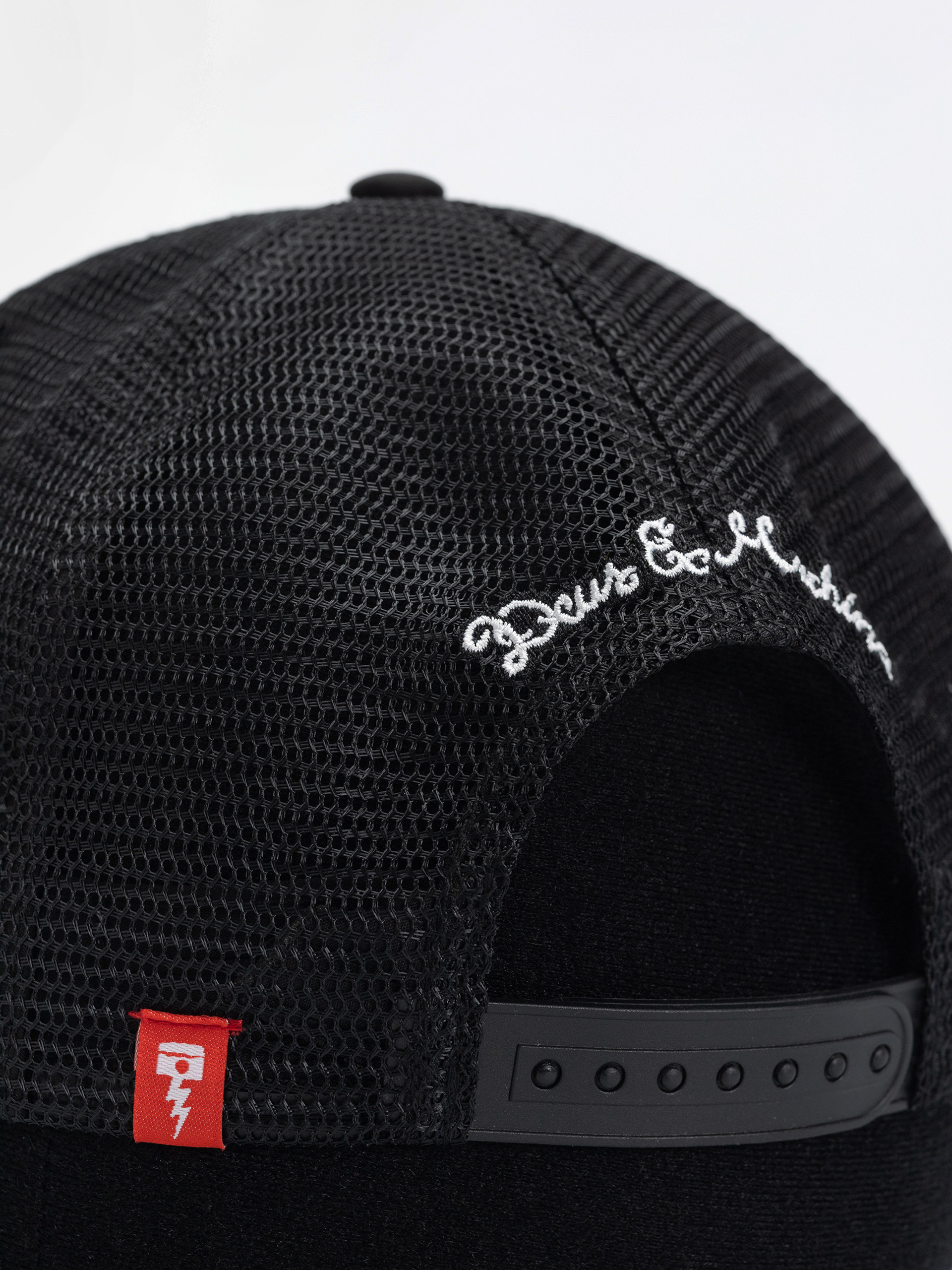 Czapka z daszkiem Deus Ex Machina Milano Address (black)