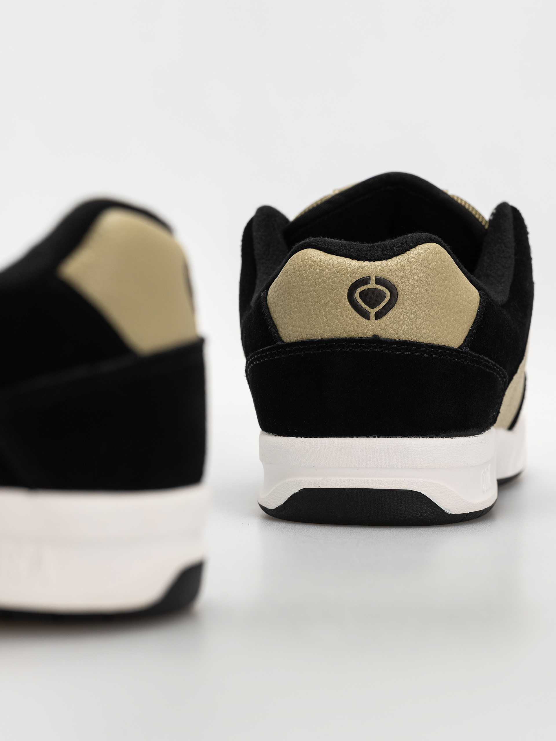 Buty Circa 805 (black/olive gray/white)