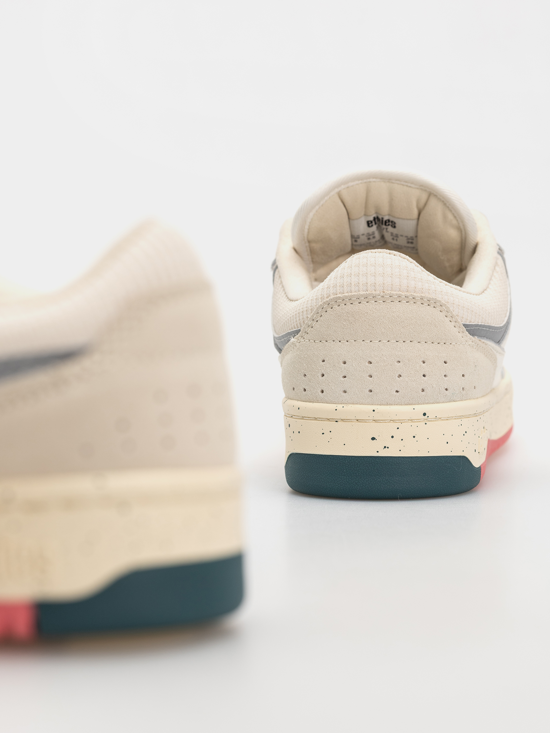 Buty Etnies Loot (white/pink blue)
