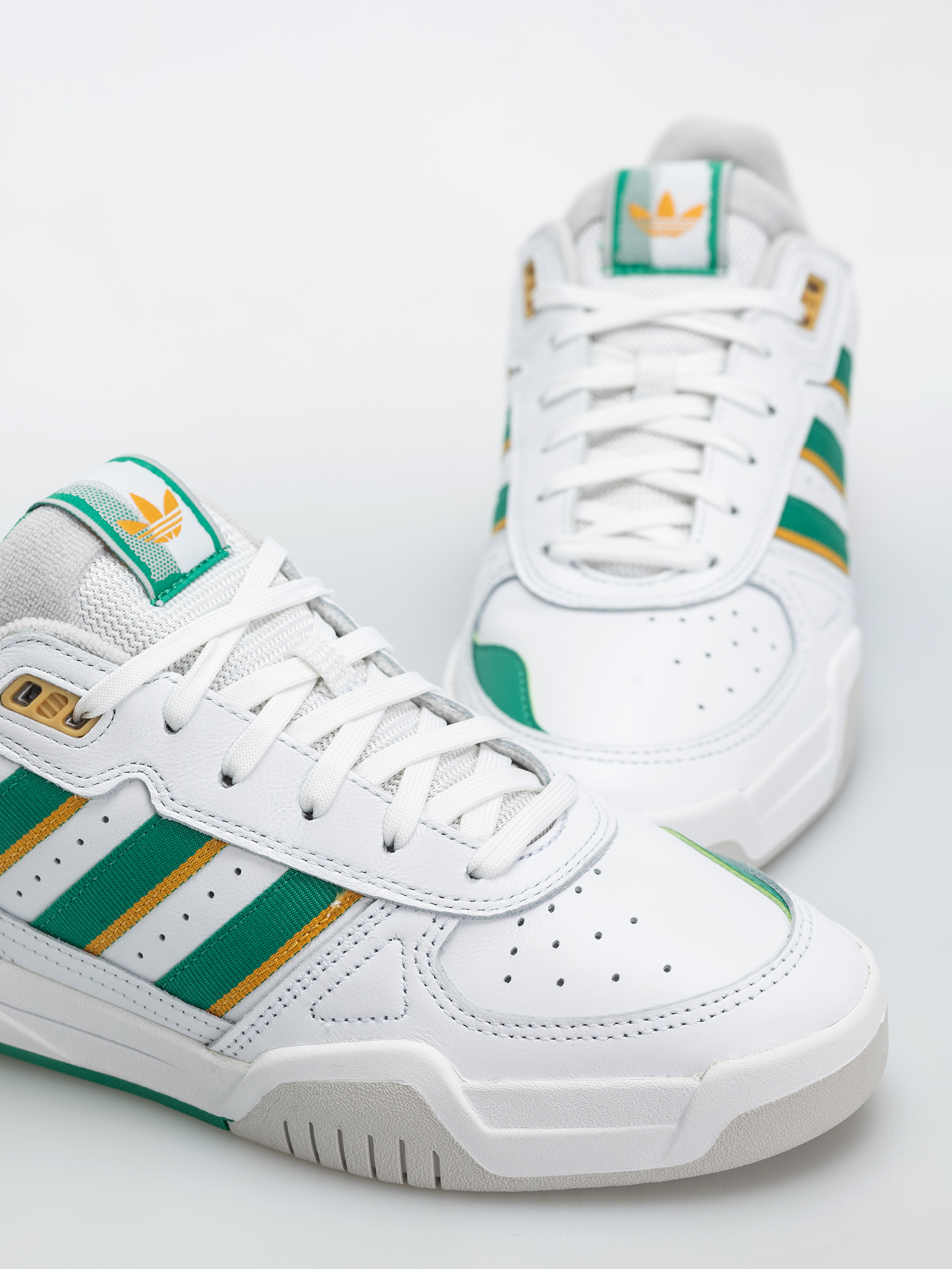 Buty adidas Tekkira Cup (ftwwht/cougrn/preyel)