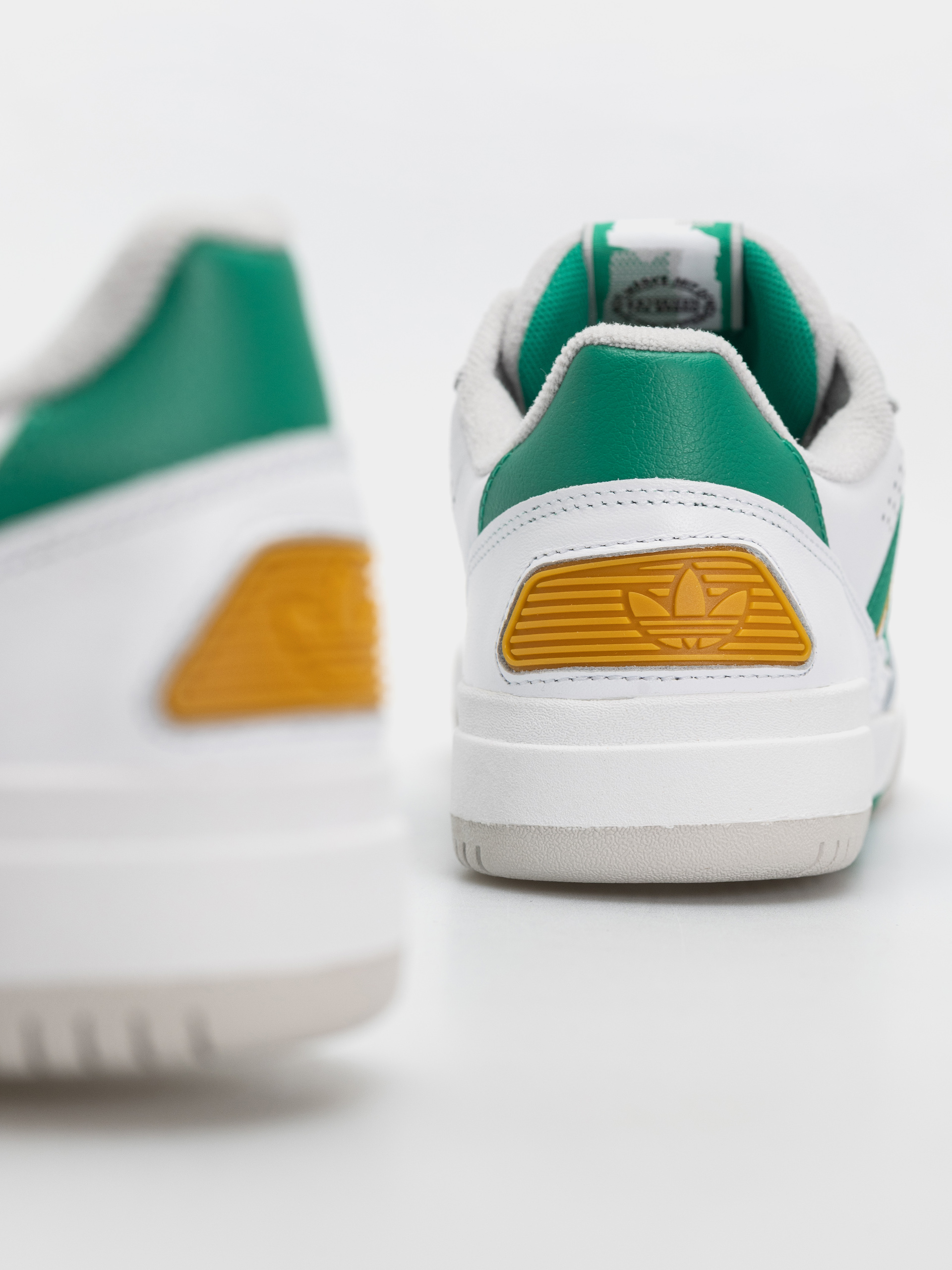 Buty adidas Tekkira Cup (ftwwht/cougrn/preyel)