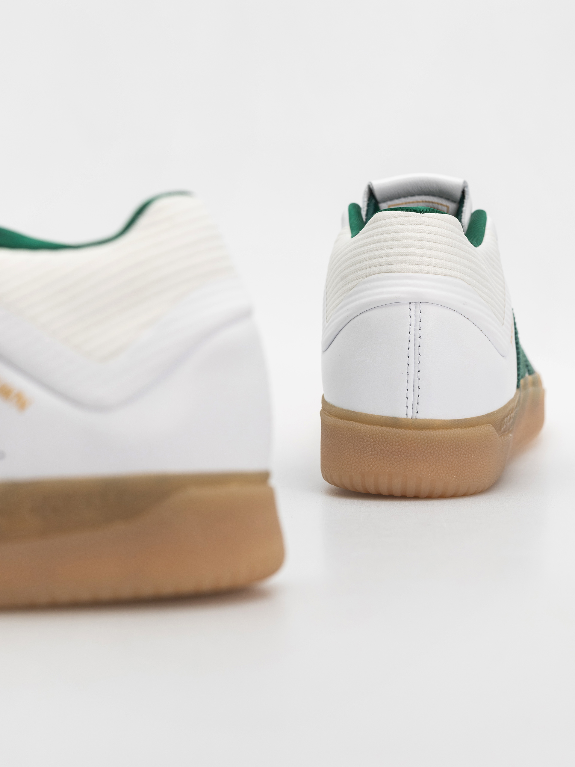 Buty adidas Tyshawn (ftwwht/cgreen/gum4)