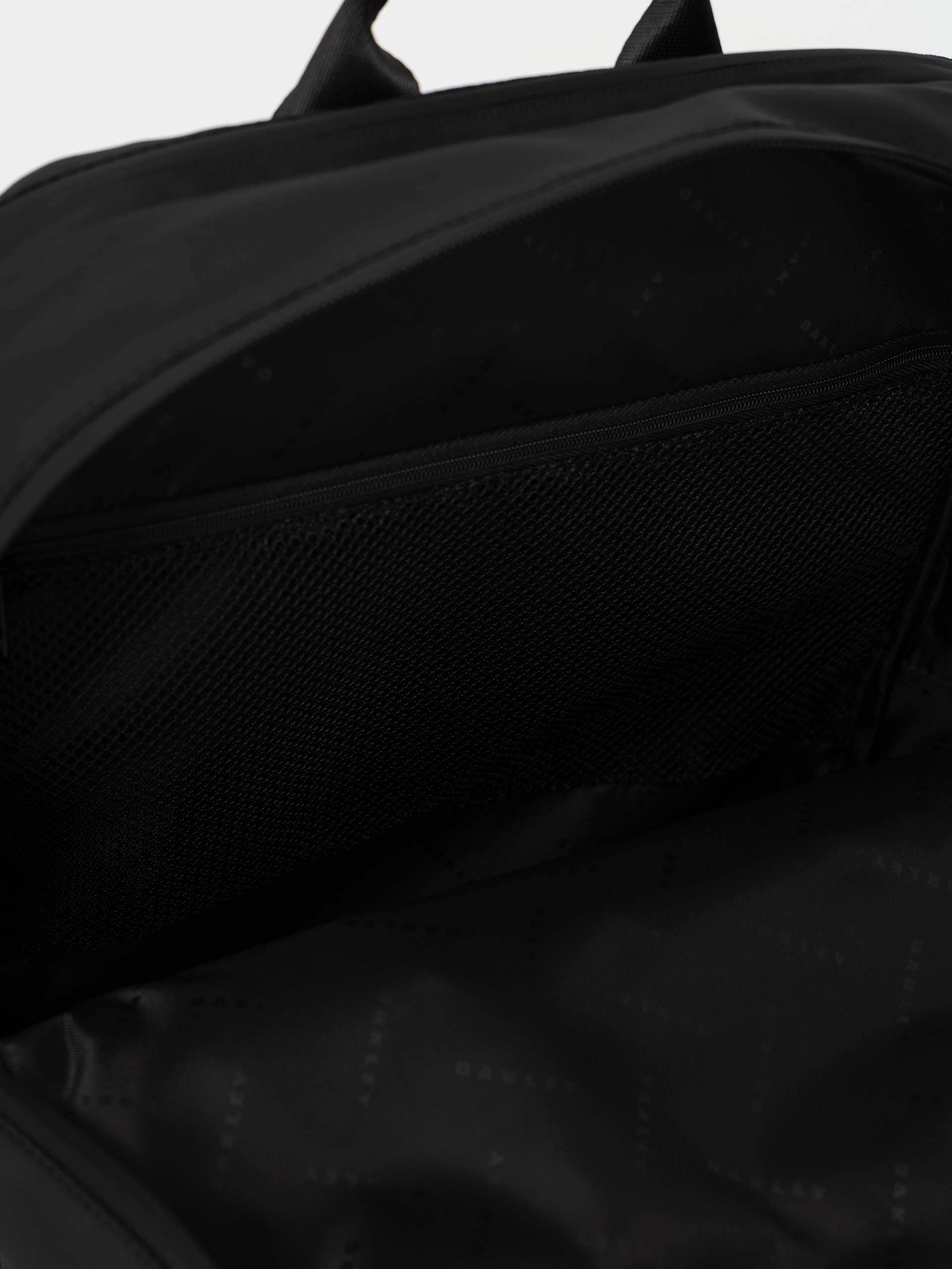 Plecak Oakley Rover Laptop (blackout)