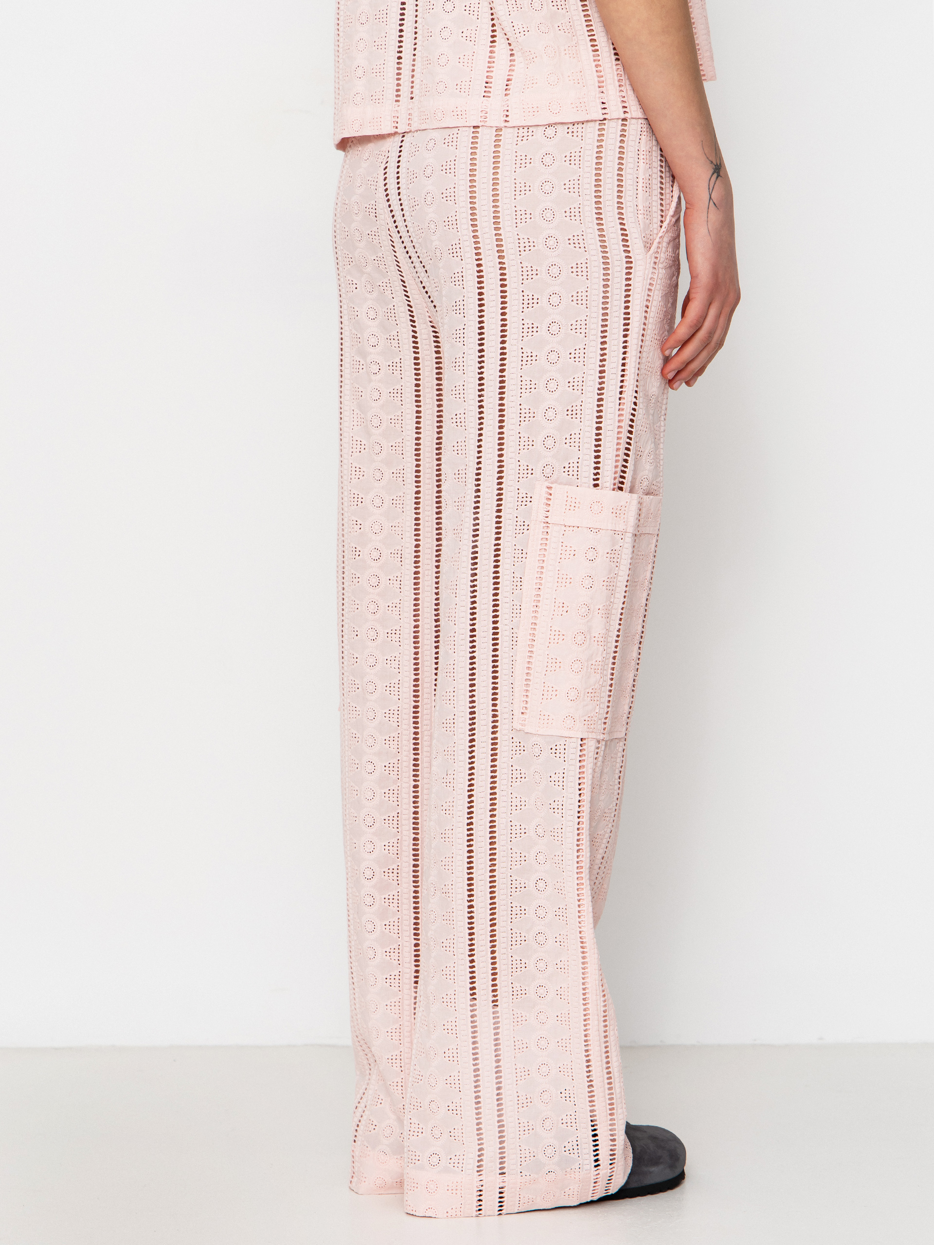 Spodnie Brixton The Mercer Wide Leg Trouser Wmn (chalk pink)
