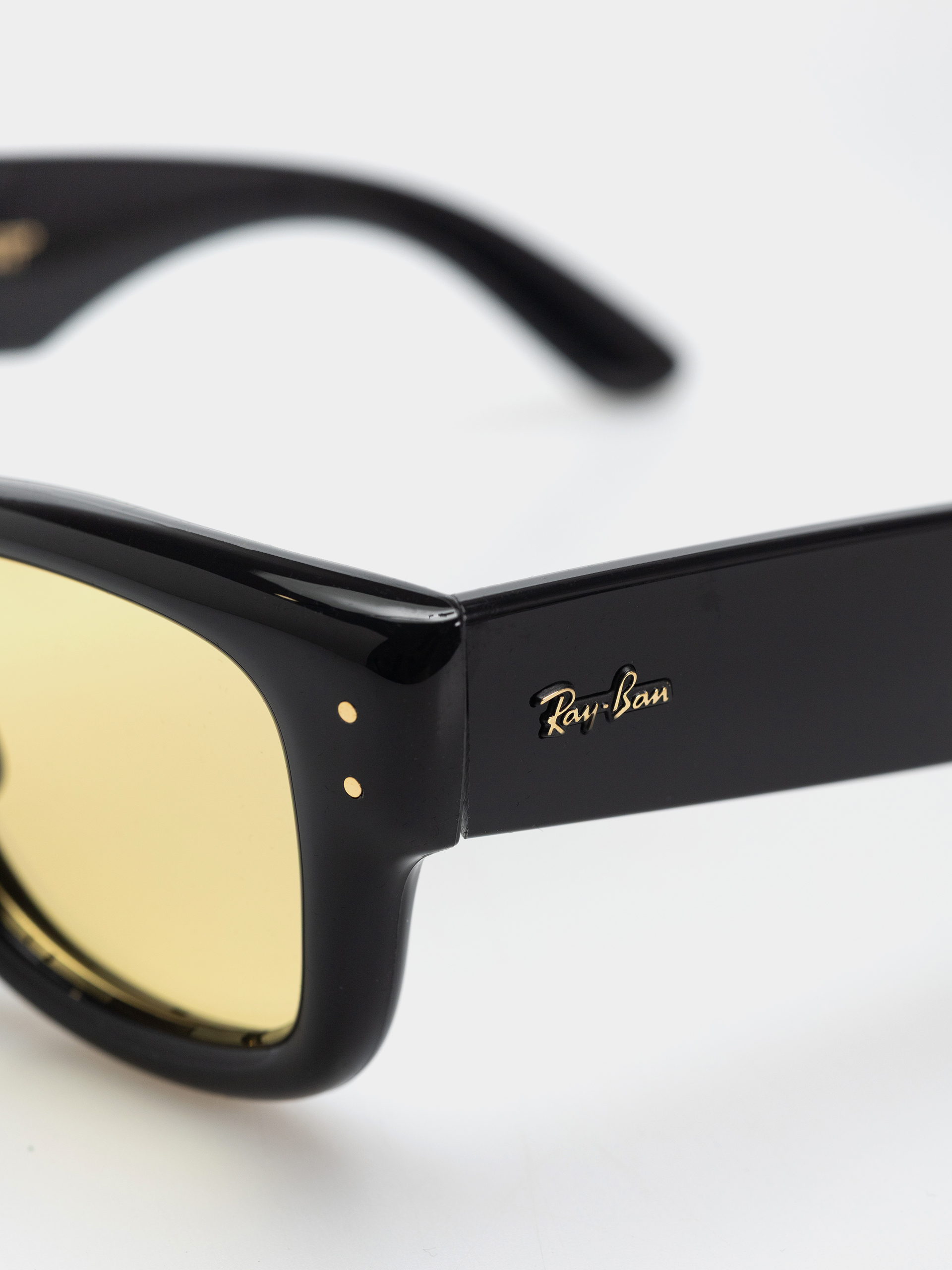 Okulary przeciwsłoneczne Ray-Ban Wayfarer Puffer (polerowany czarny/żółty)