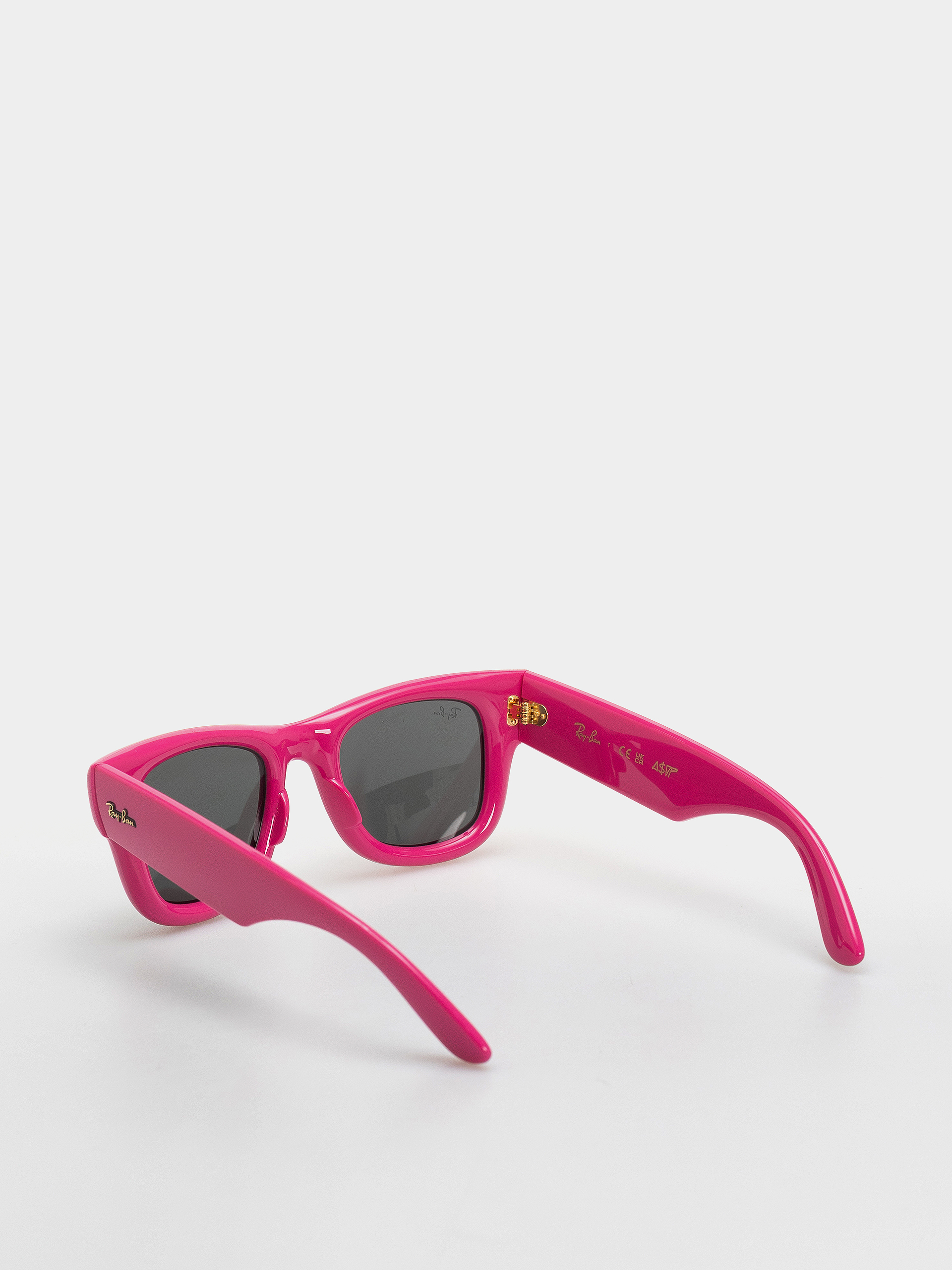 Okulary przeciwsłoneczne Ray-Ban Wayfarer Puffer (polerowany fuksja/ultra czarny)