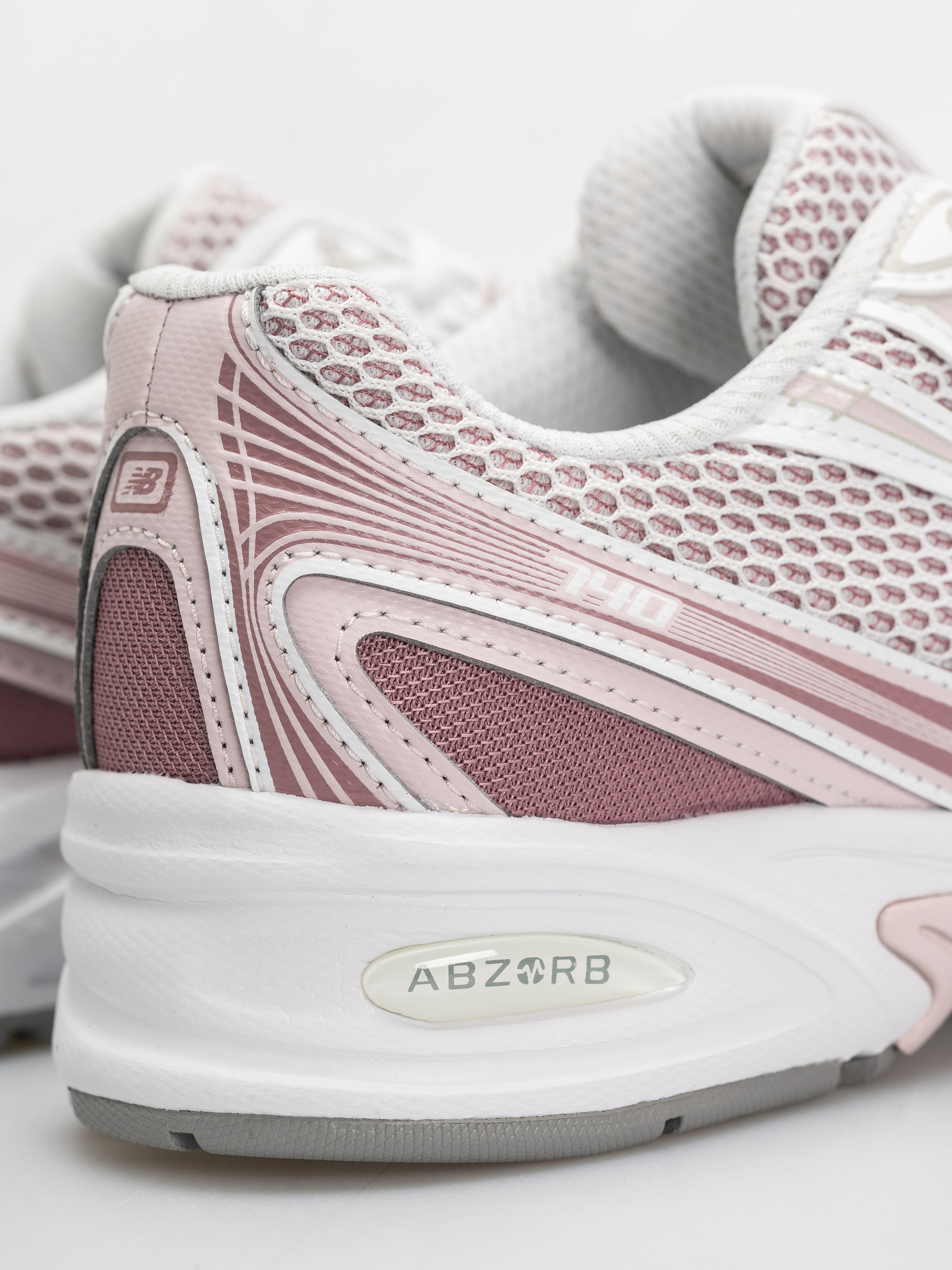 Buty New Balance 740 (rosewood/103 white)