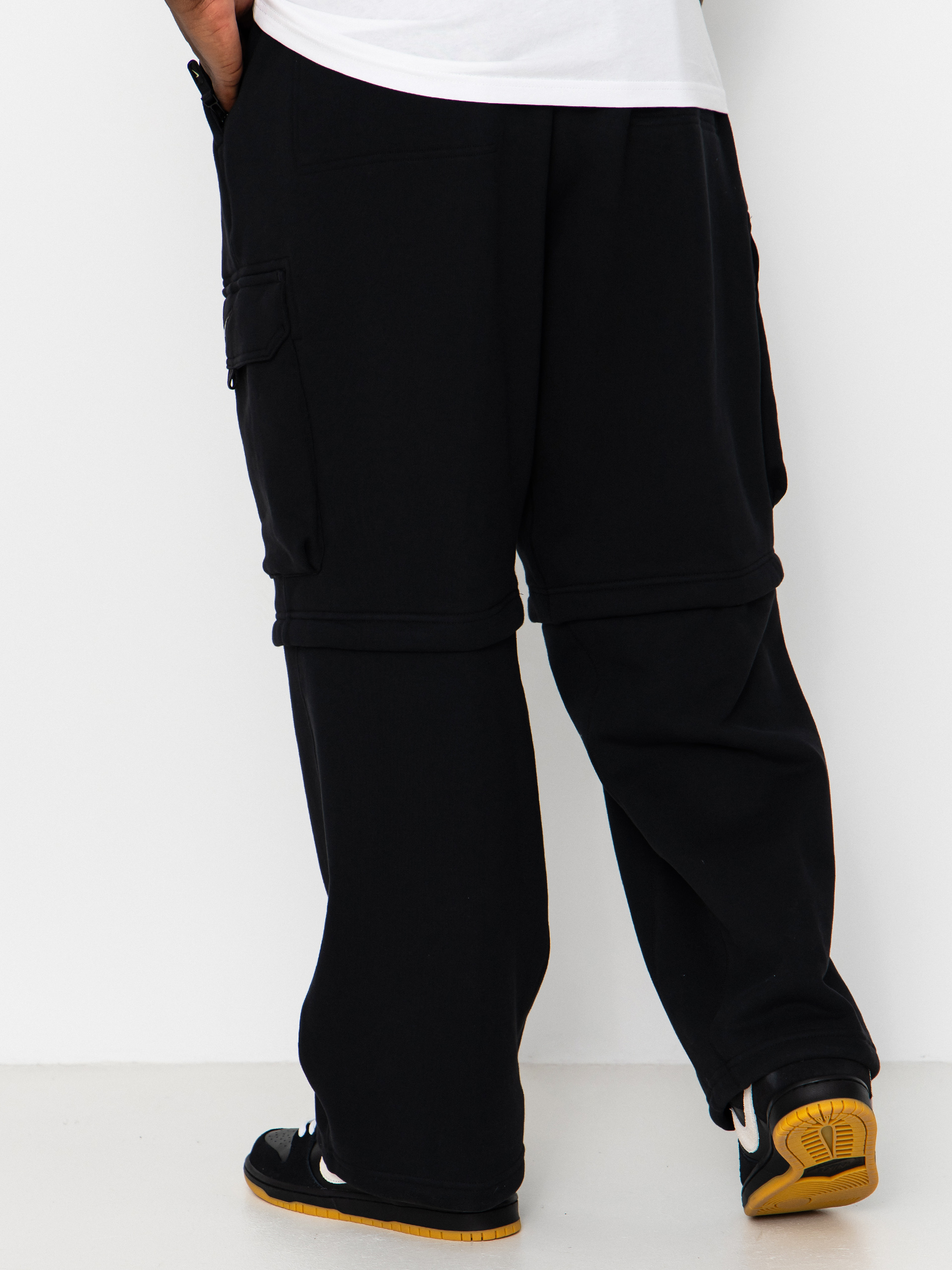 Spodnie Nike SB Ishod Cargo (black)