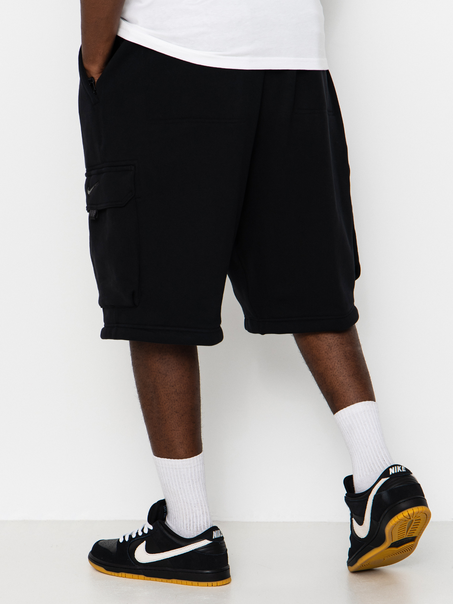 Spodnie Nike SB Ishod Cargo (black)