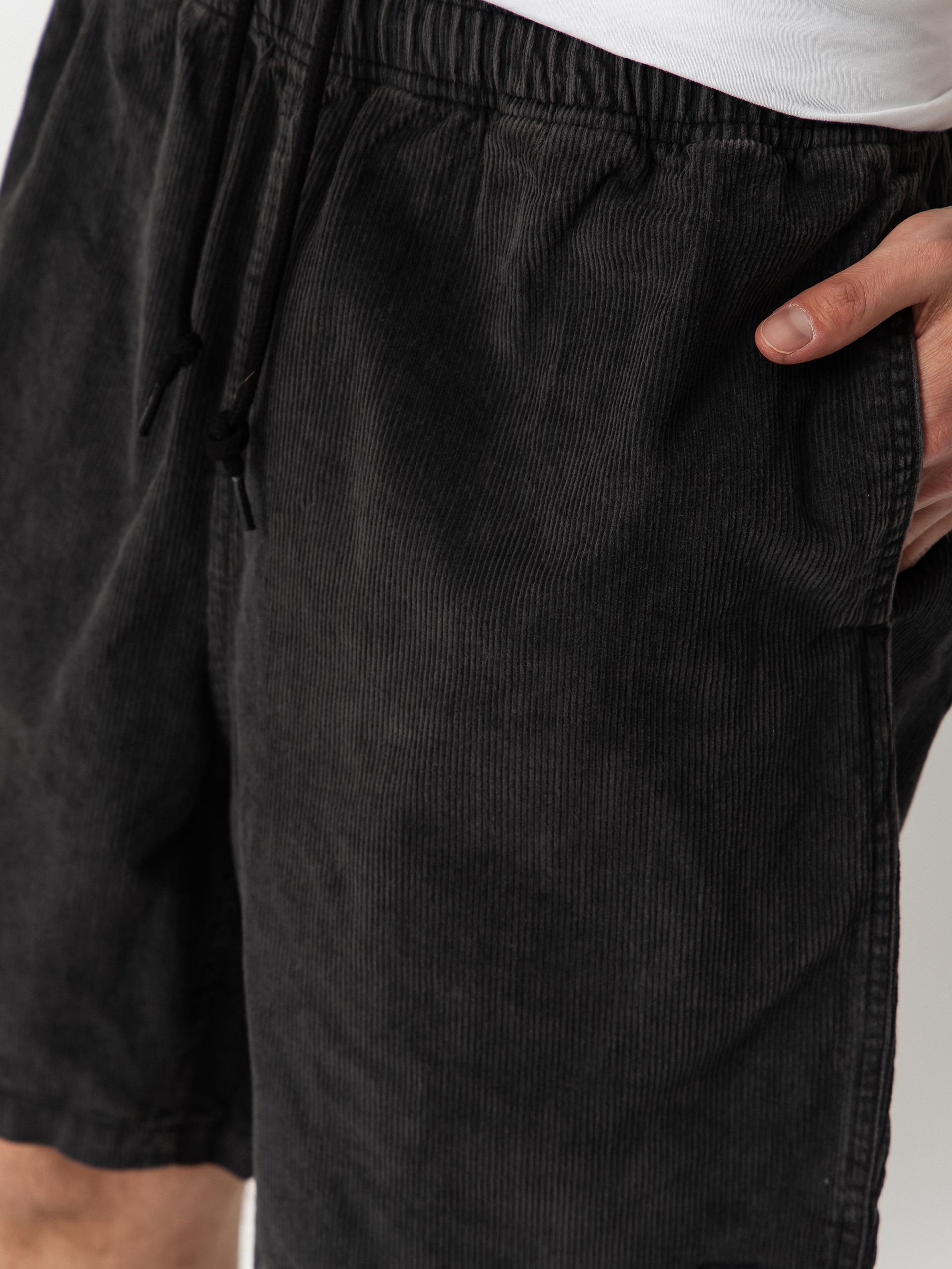 Szorty OBEY Horizon (black faded wash)