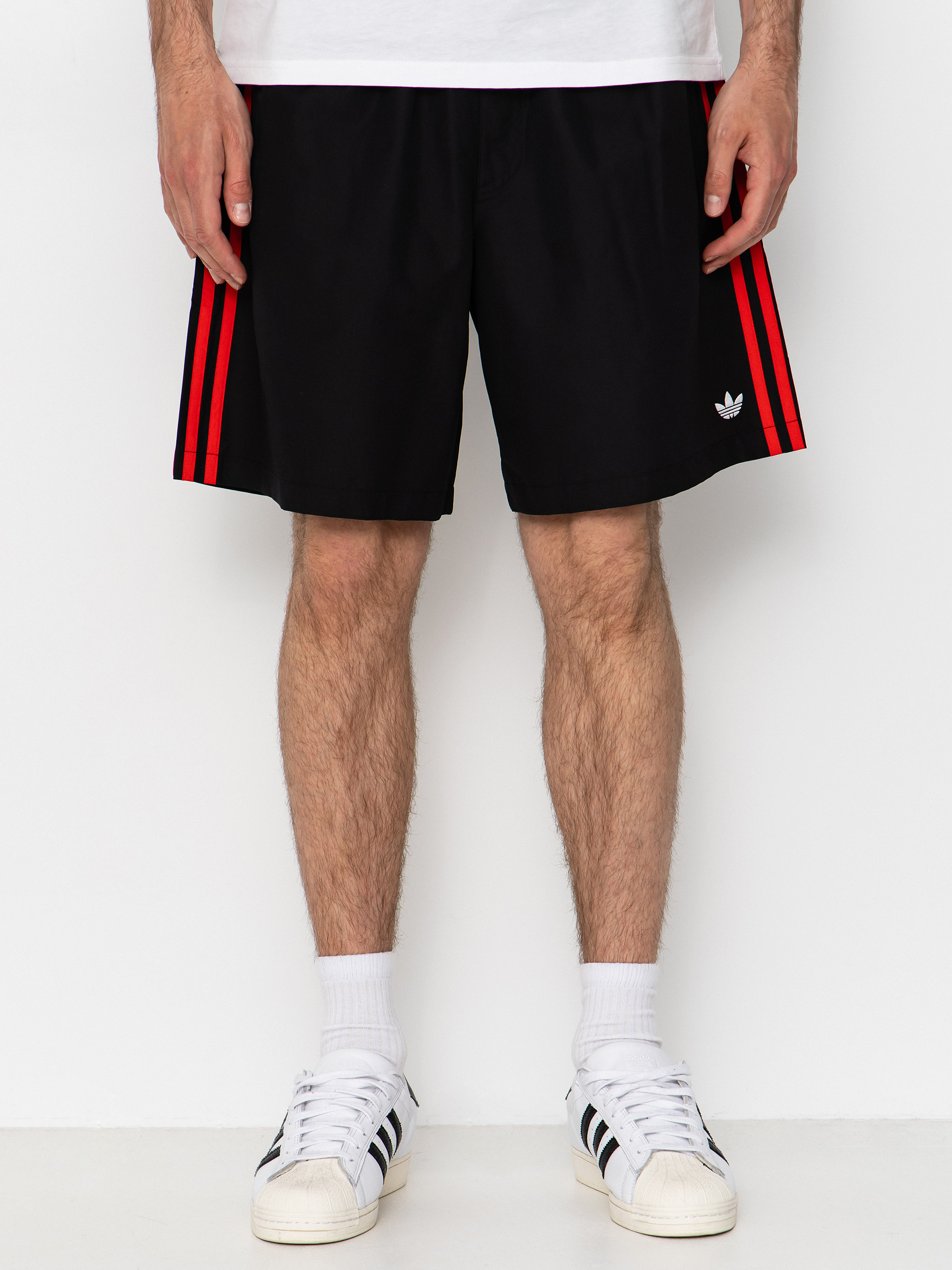 Szorty adidas Skt Wtr (black/white/red)