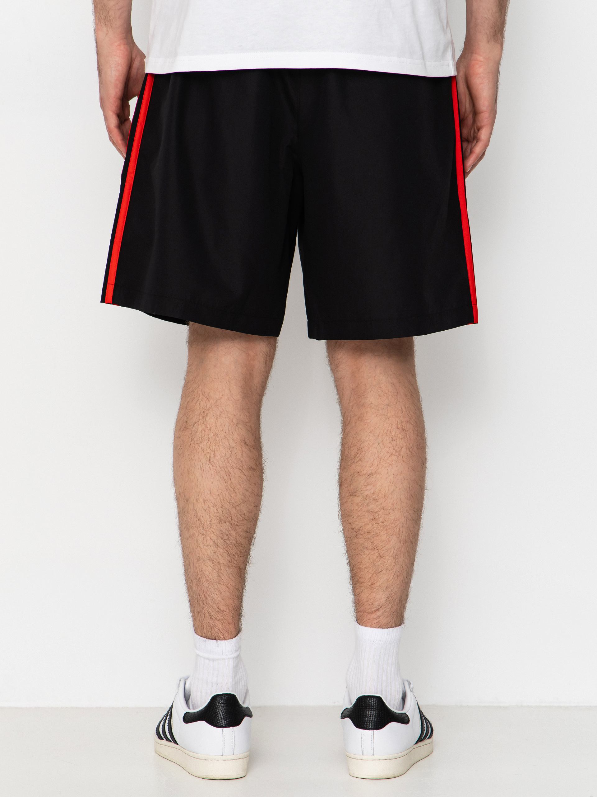 Szorty adidas Skt Wtr (black/white/red)