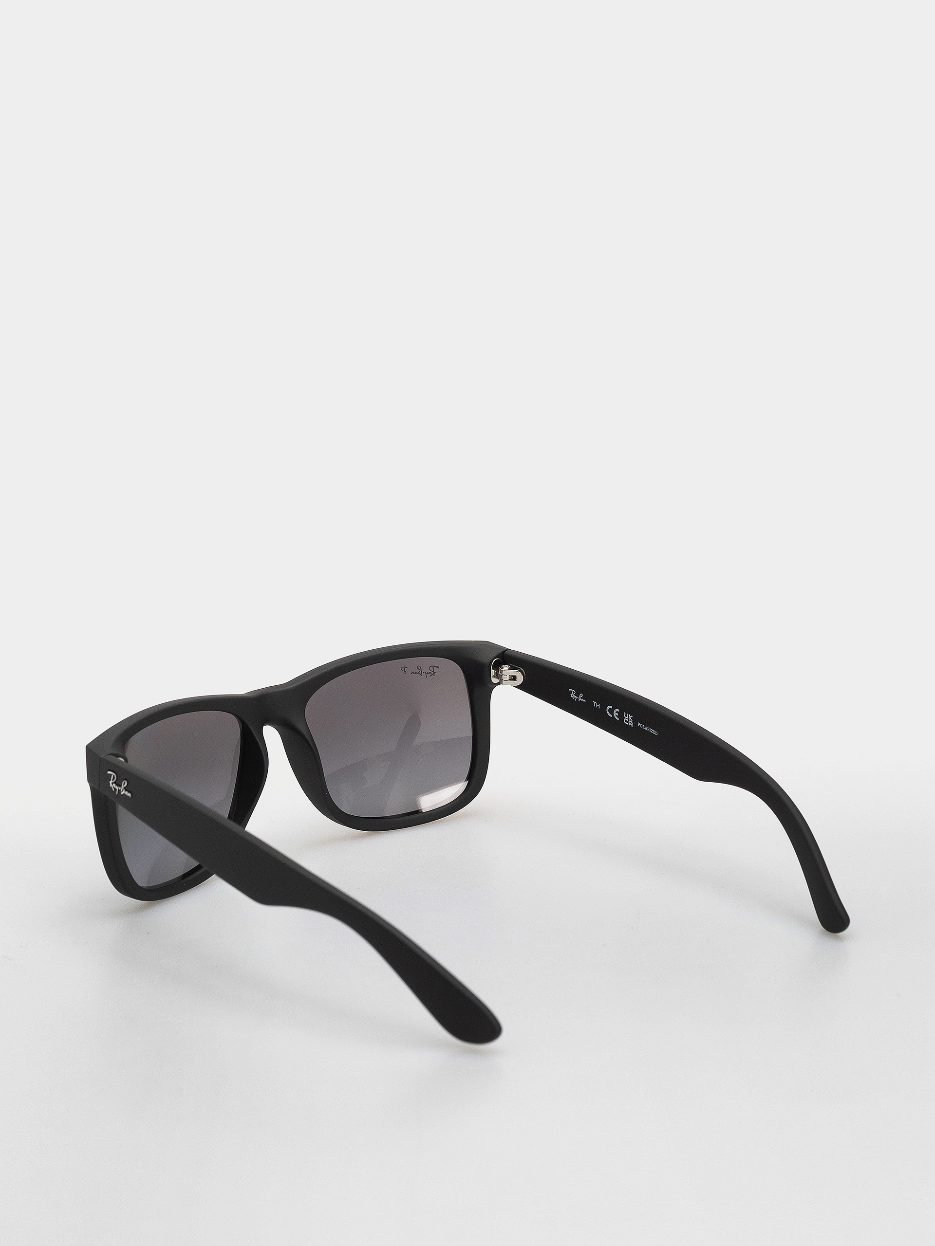 Okulary przeciwsłoneczne Ray-Ban Justin Classic (matowy guma czarny/polaryzacyjne jasnoszary)