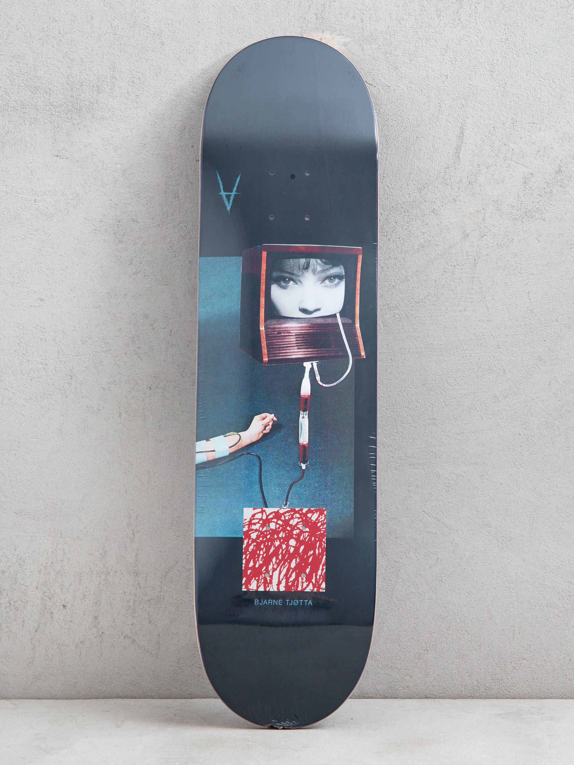 Deck Antiz Bjarne Tjotta A Shape Medium