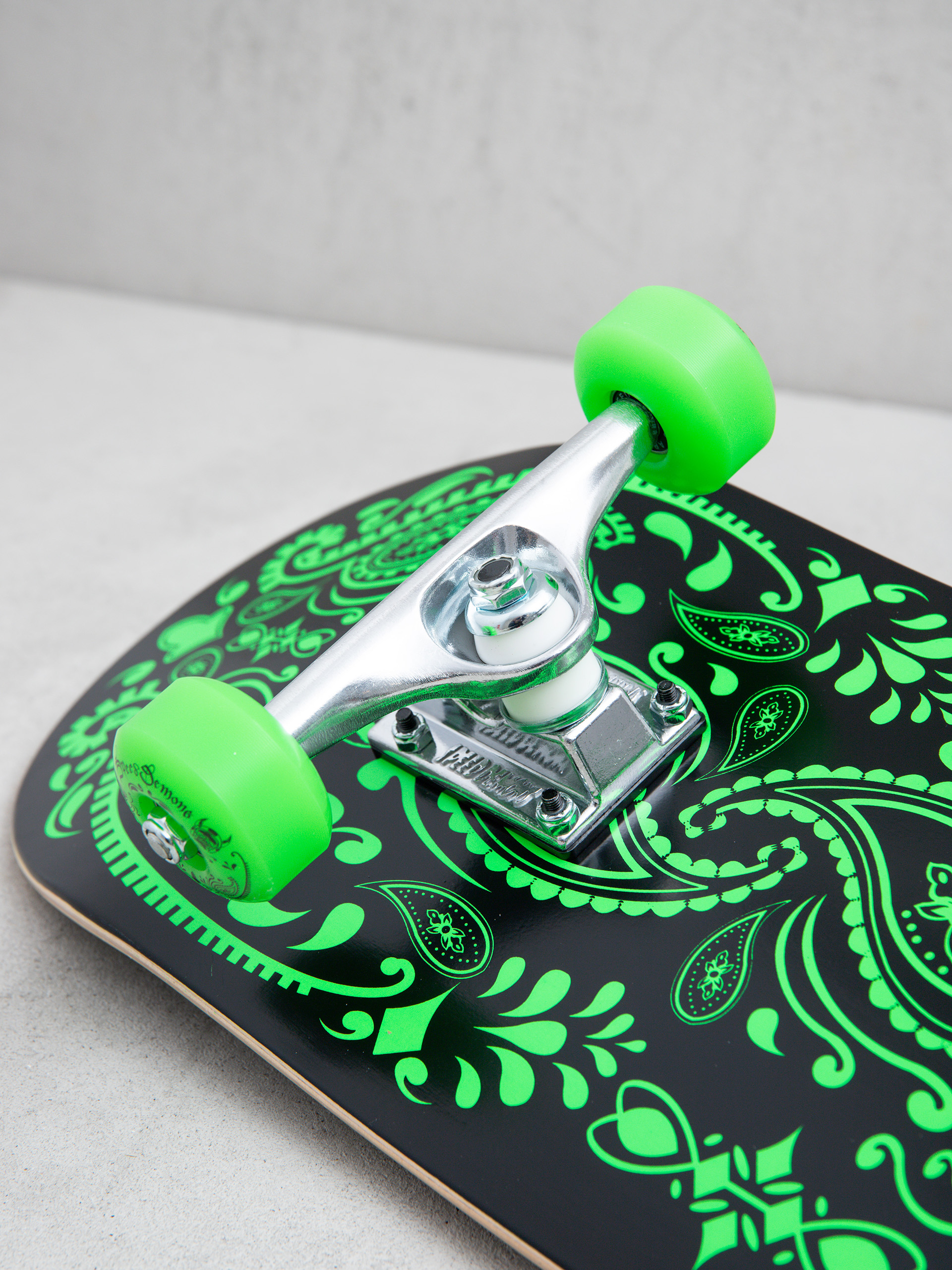 Deskorolka Speed Demons Bandana (black/green)