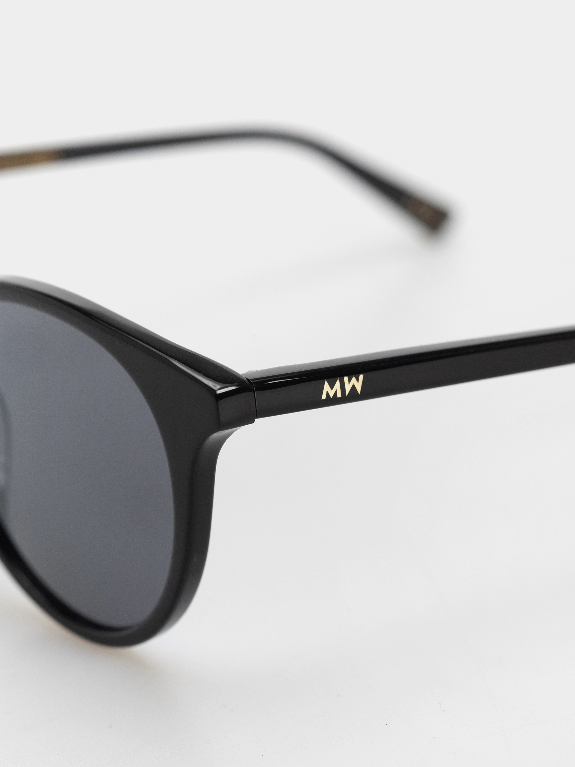 Okulary przeciwsłoneczne MessyWeekend New Depp (black/grey)