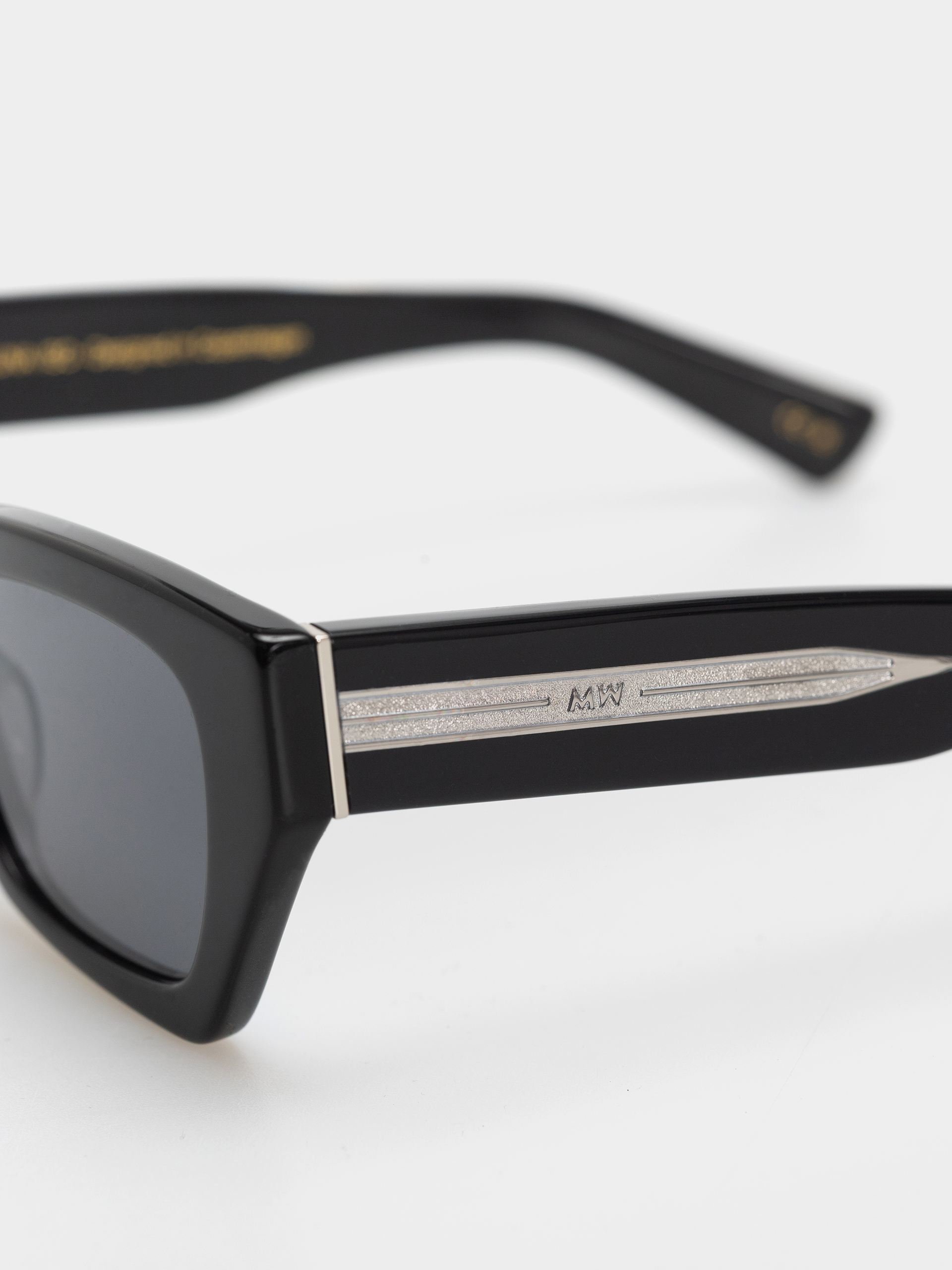 Okulary przeciwsłoneczne MessyWeekend Luna (black/transparent/grey)