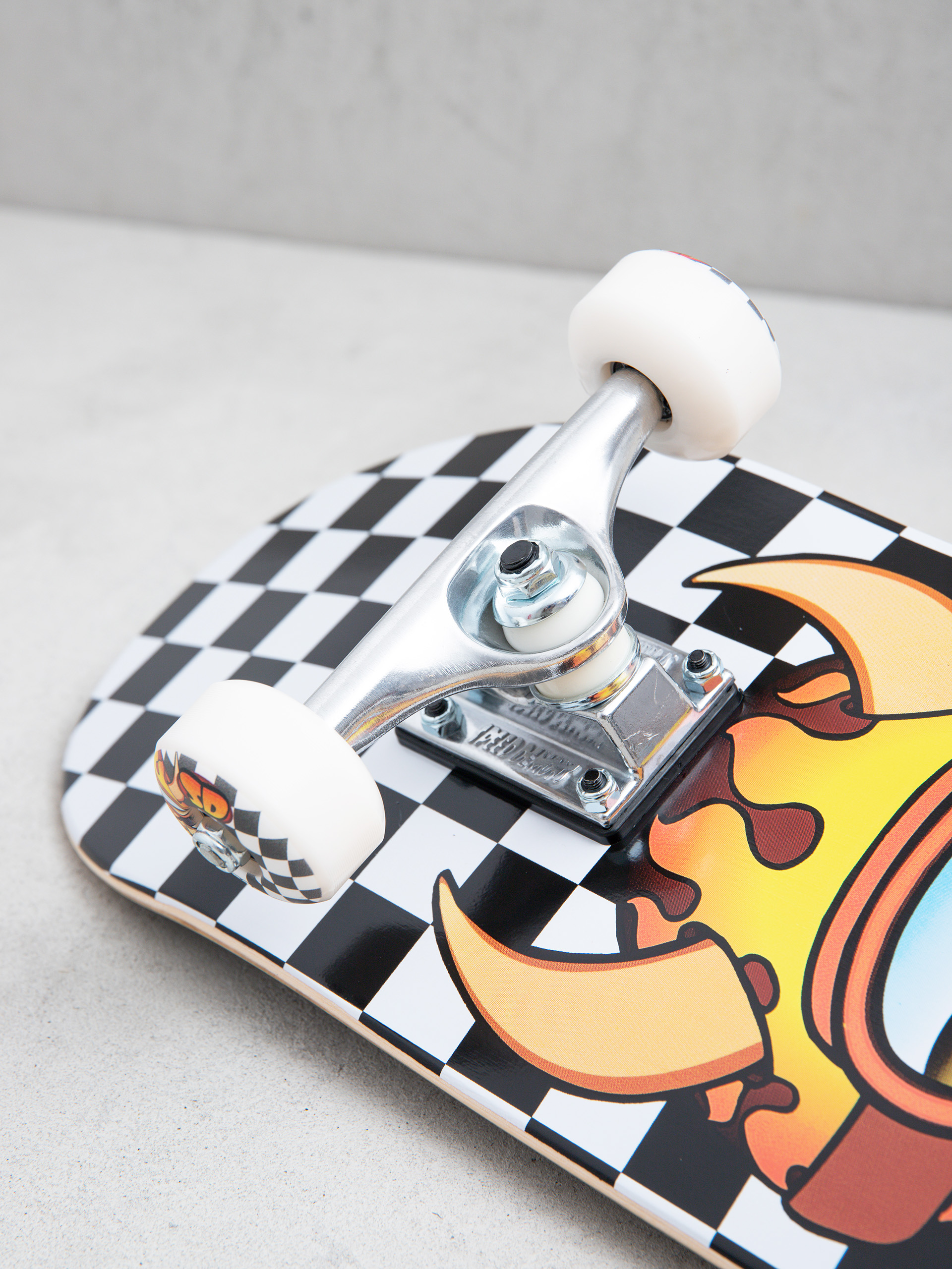 Deskorolka Speed Demons Hot Shot (black/white checks)