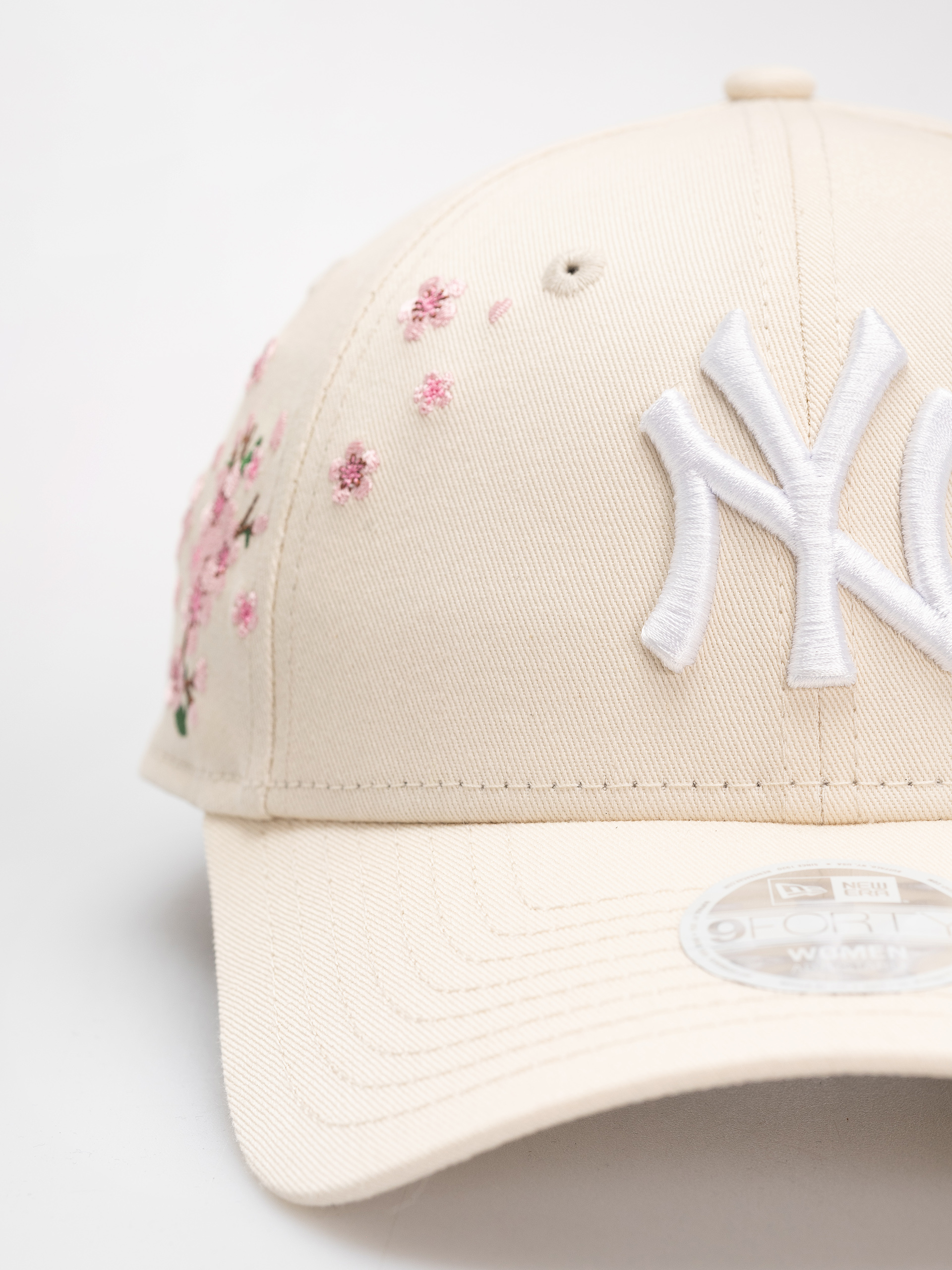 Czapka z daszkiem New Era Floral Icon 9Forty New York Yankees Wmn (light cream)