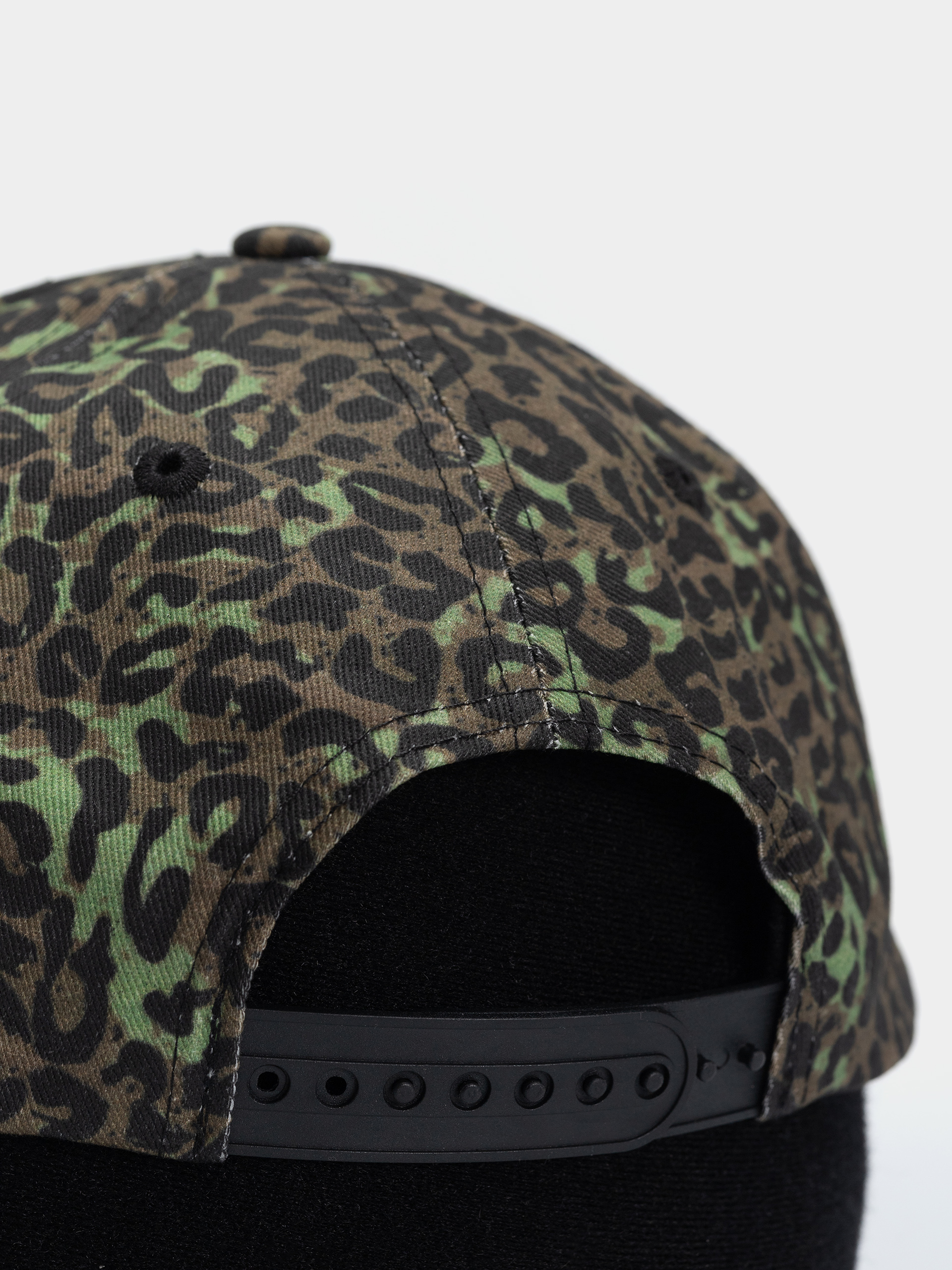 Czapka z daszkiem Wasted Paris Cheetah (olive khaki camo)