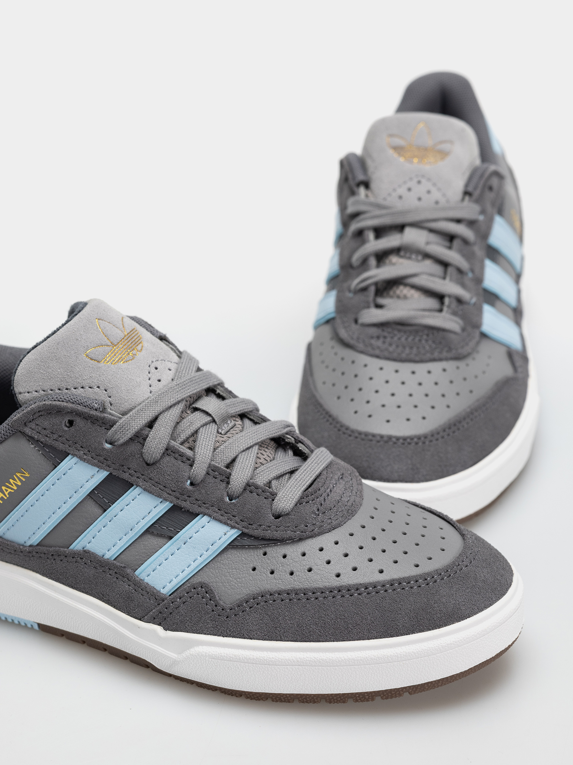 Buty adidas Tyshawn II (grefiv/clesky/ftwwht)