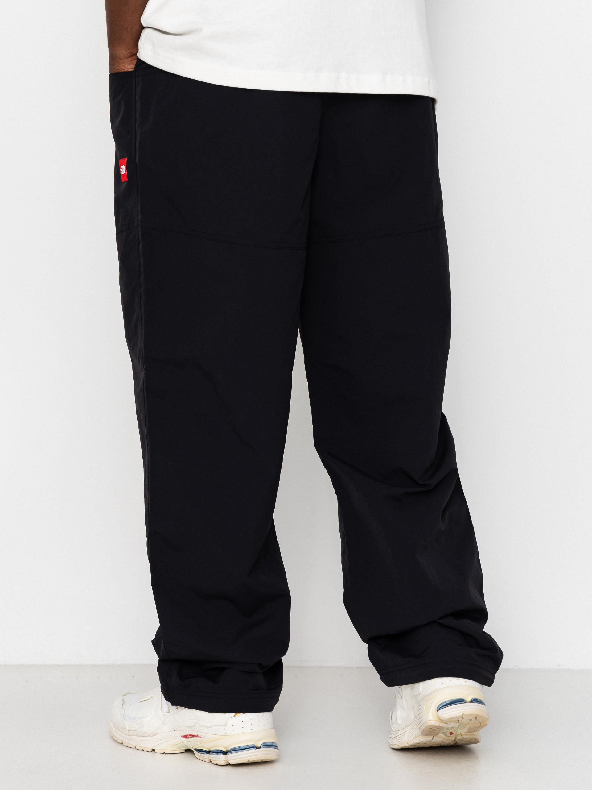 Spodnie The North Face Tnf Red Box Nylon Belted (tnf black)